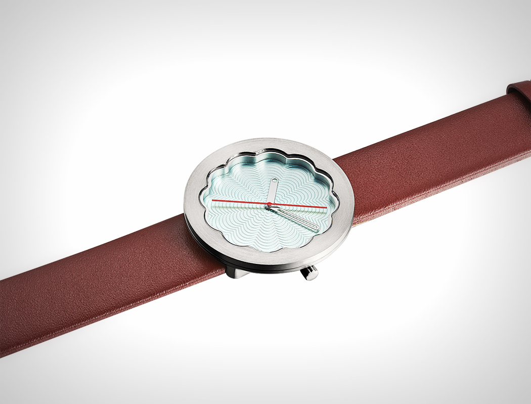 industrial design，originality，product design，Scallop wristwatch，