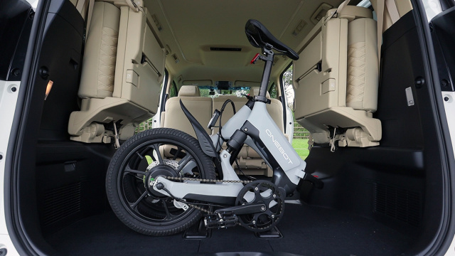 Husky original design，Electric vehicle，Folding bike，Appearance design，vehicle，IF2021，