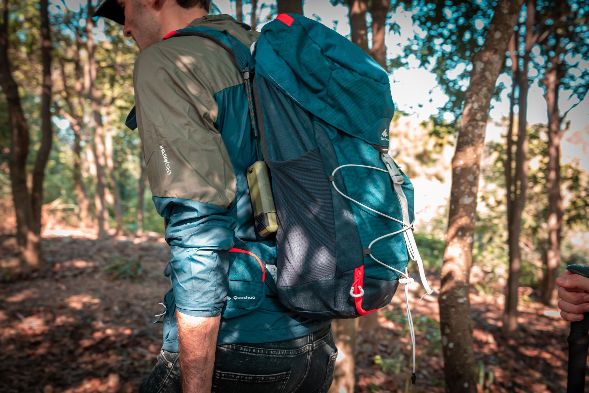  Discover the Ultimate Adventure Companion: The Sitka Travel Bag for Outdoor Enthusiasts