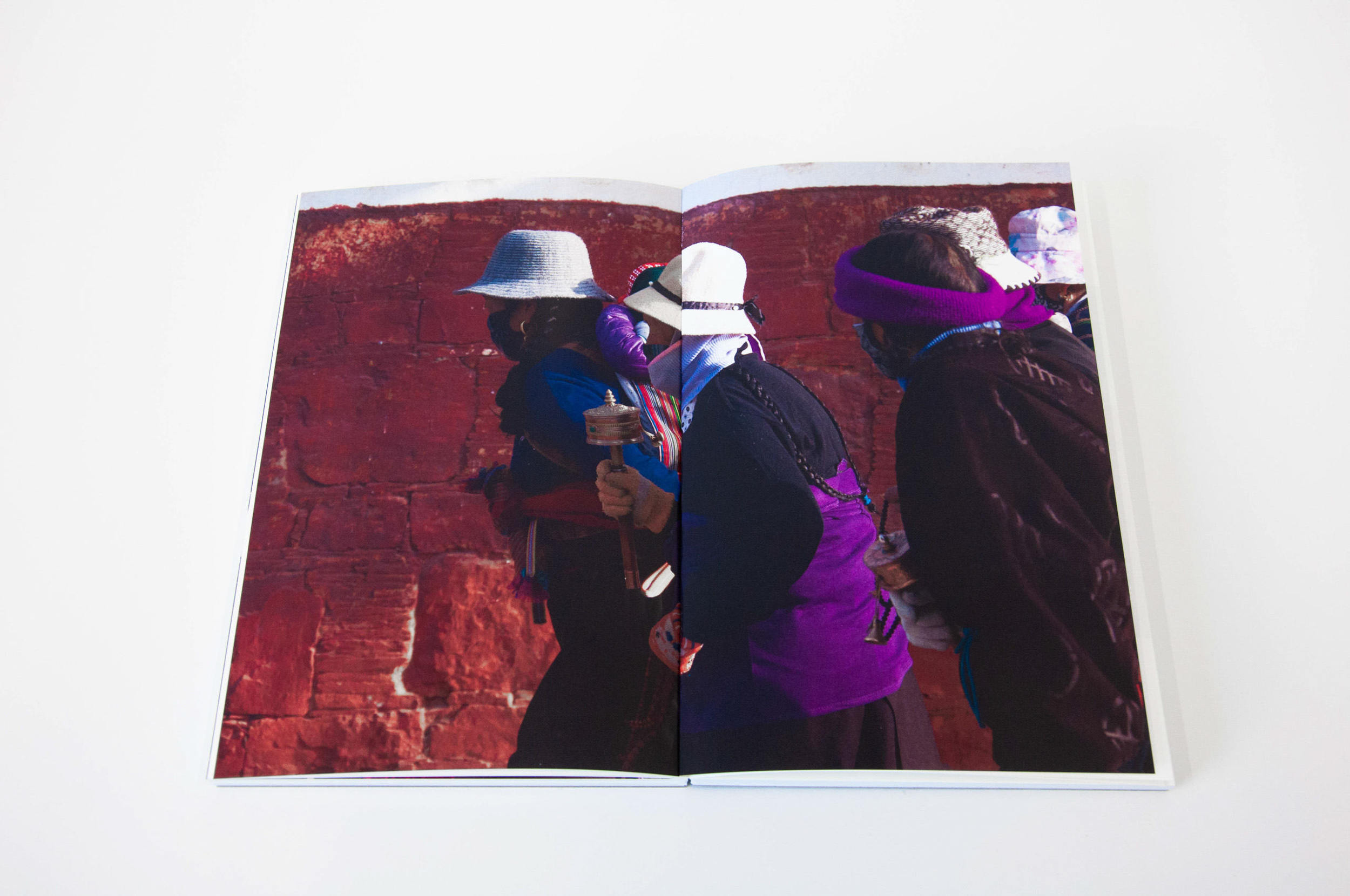 Book binding design，