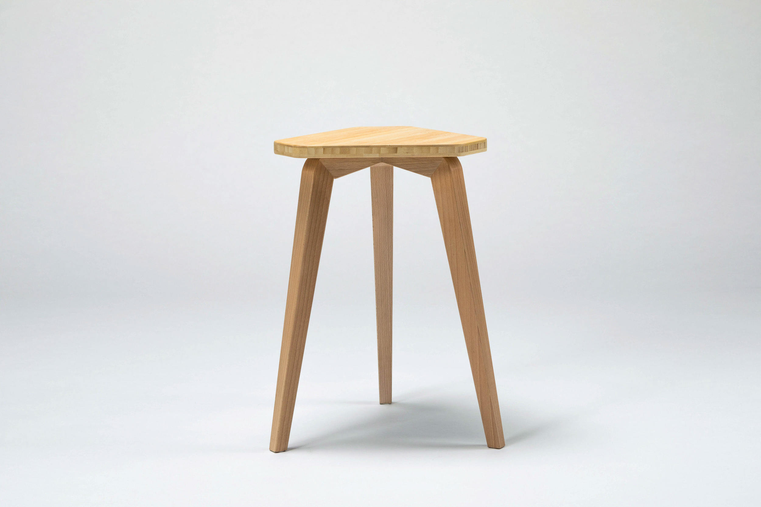 geometry，stool，wood，triangle，bamboo clappers，