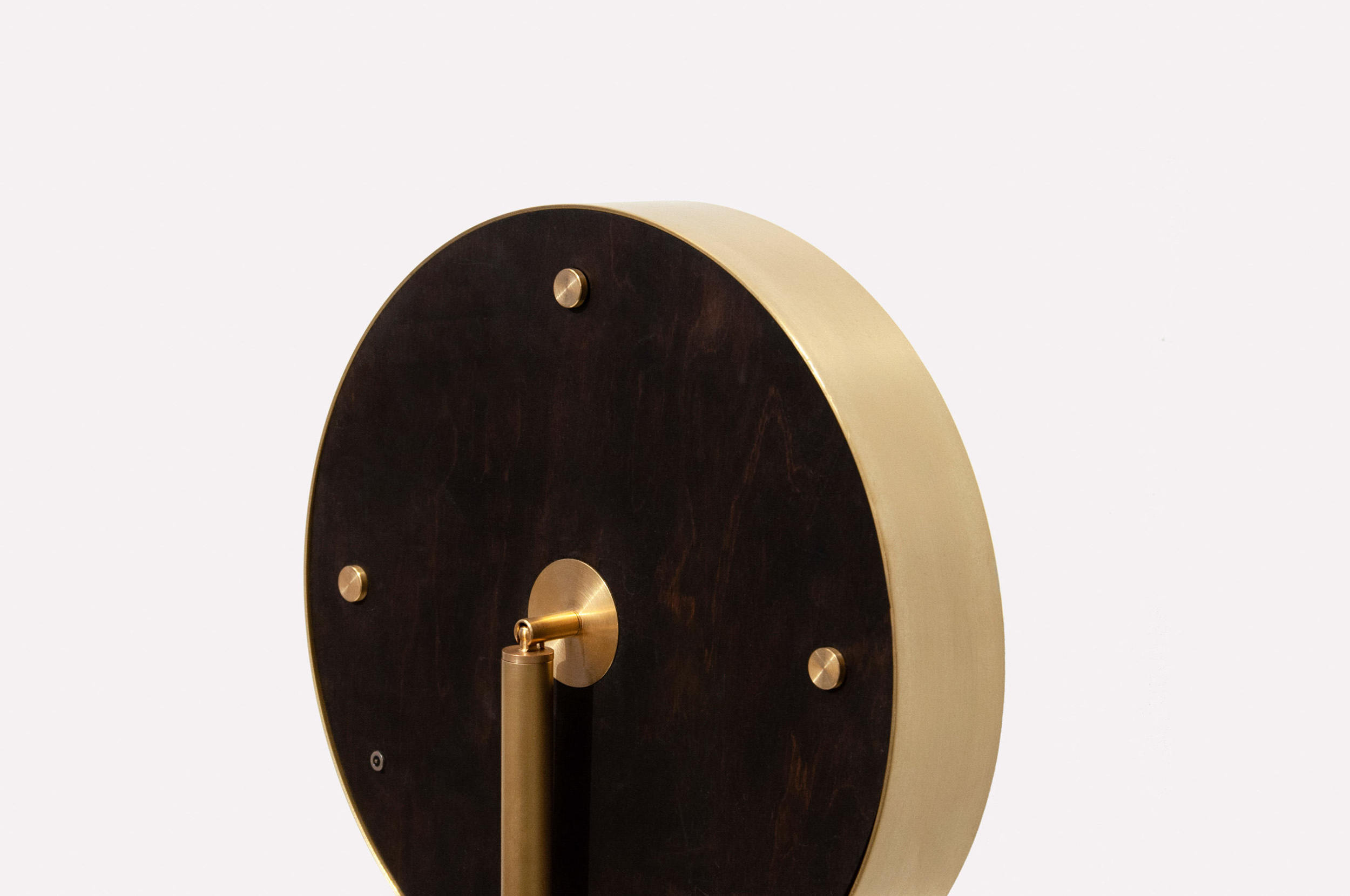 Clock，Magnetic attraction，annual ring，time，wood，