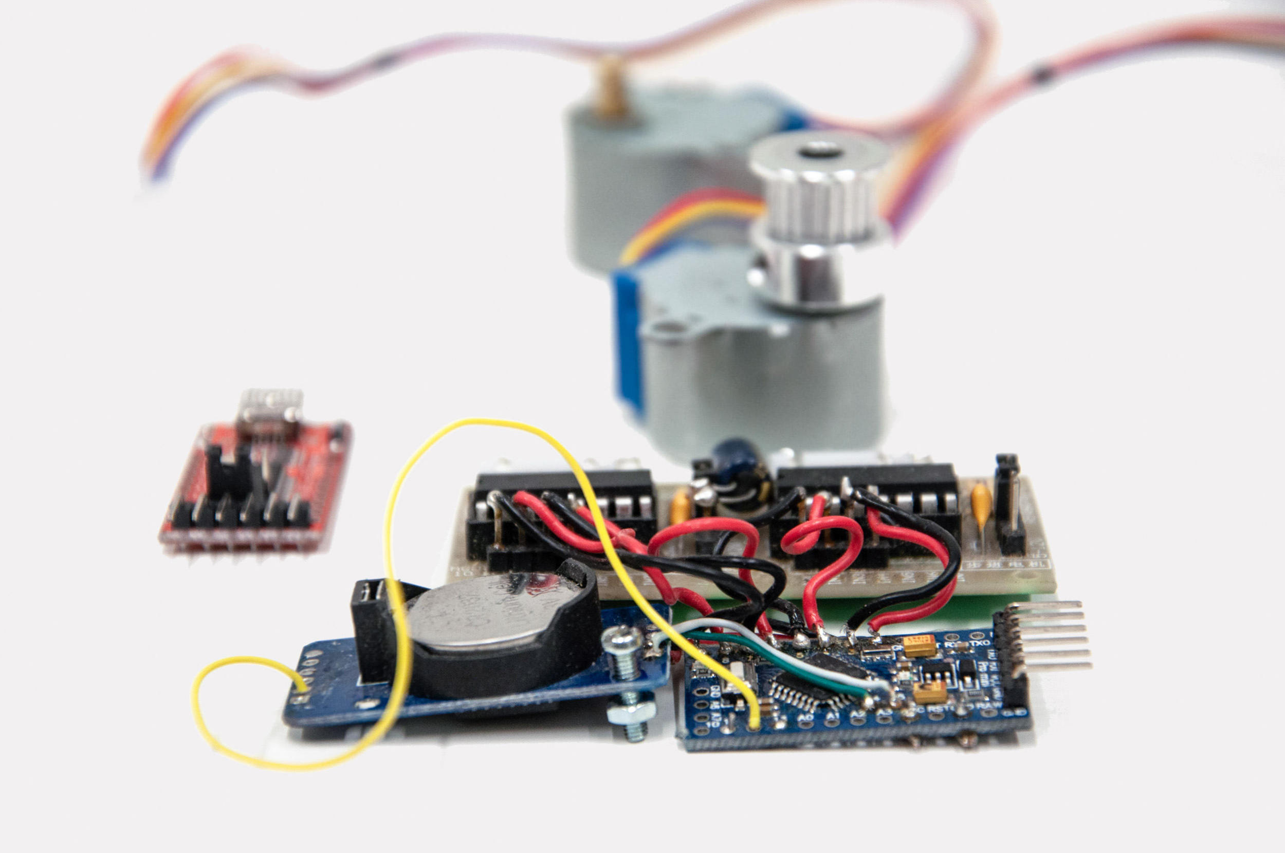 Clock，Magnetic attraction，annual ring，time，wood，