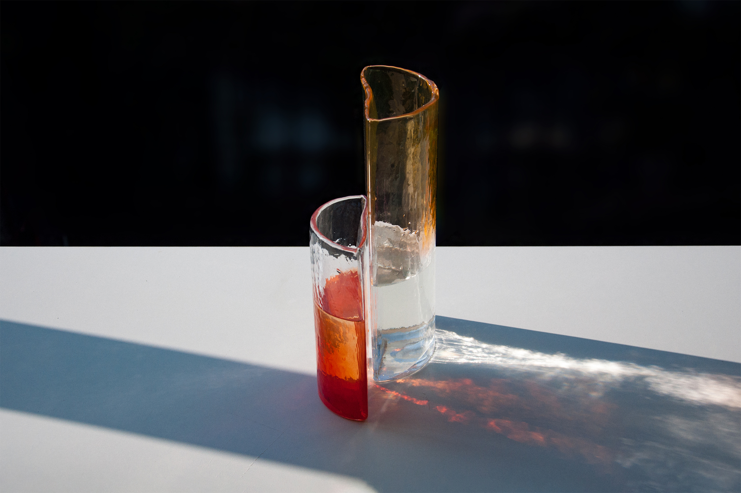 vase，Semicircle，Manual blowing，Glass，Gradual change，