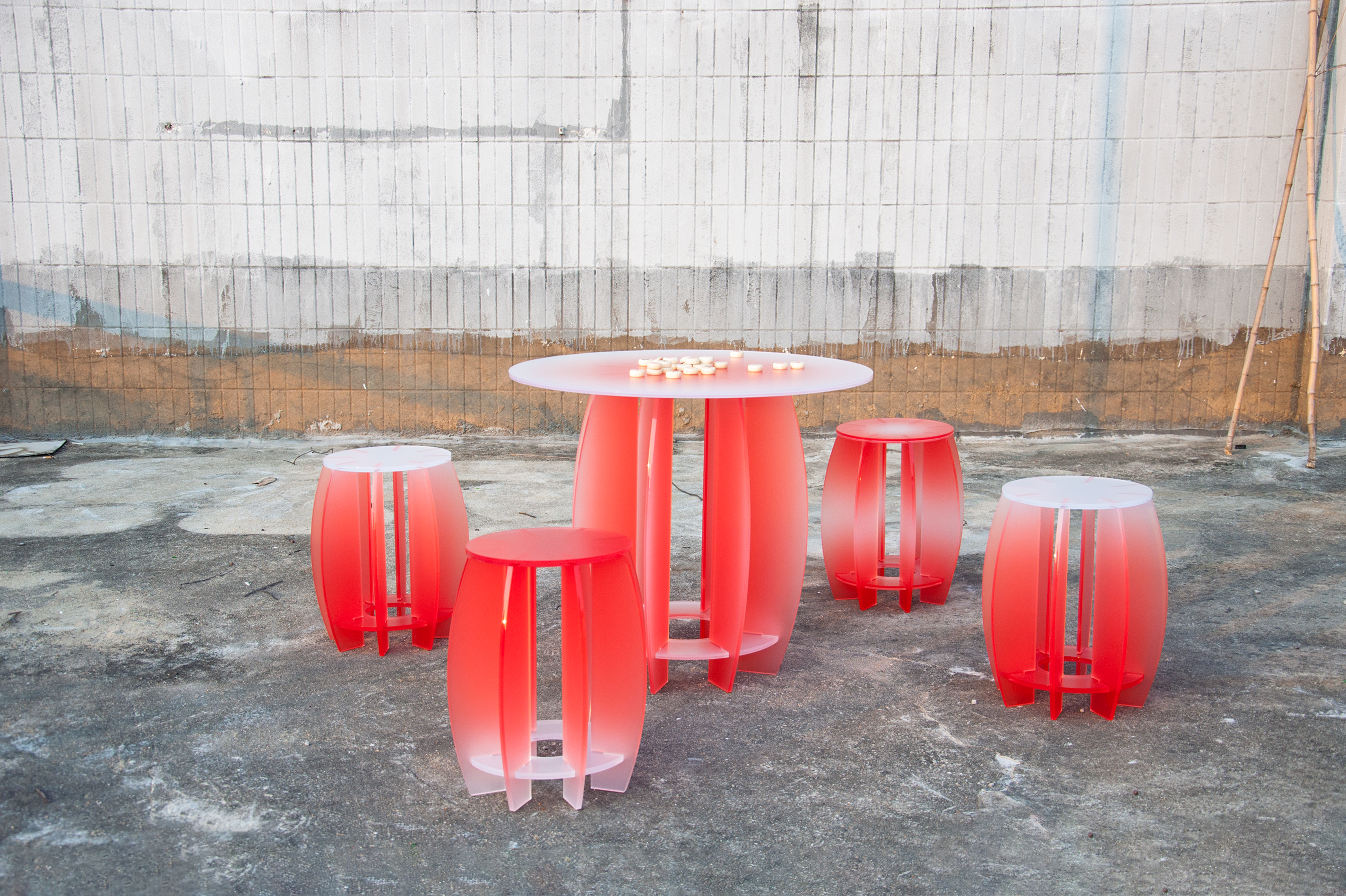 Chinese garden，Drum stool，courtyard，resin glass，Chinese traditional color，