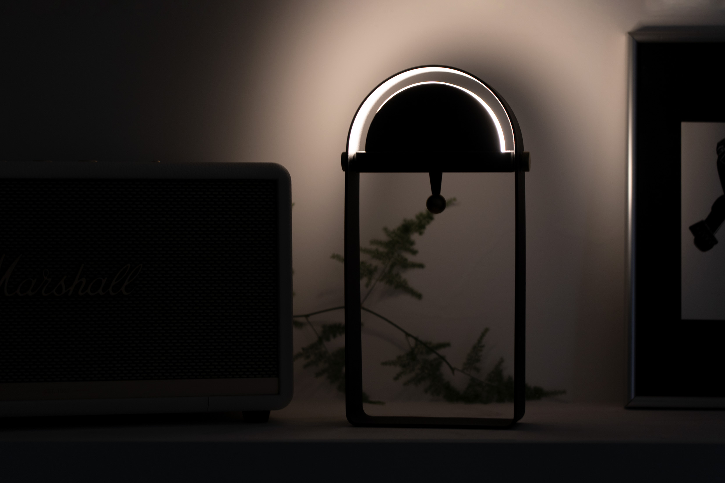 Night light，Touch adjustment，Handle，the moon and the stars，