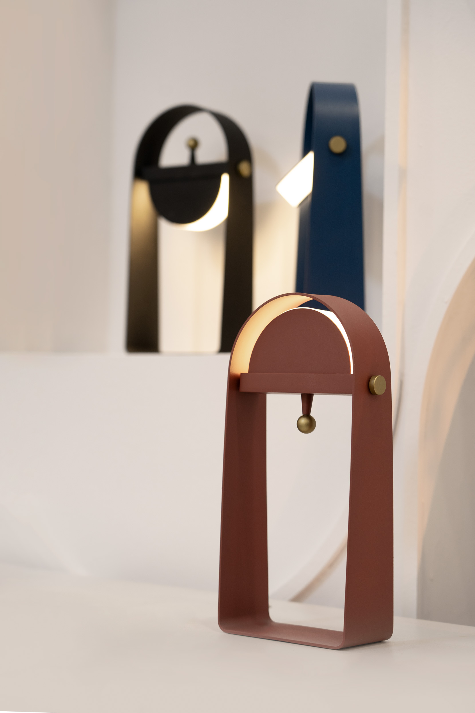 Night light，Touch adjustment，Handle，the moon and the stars，