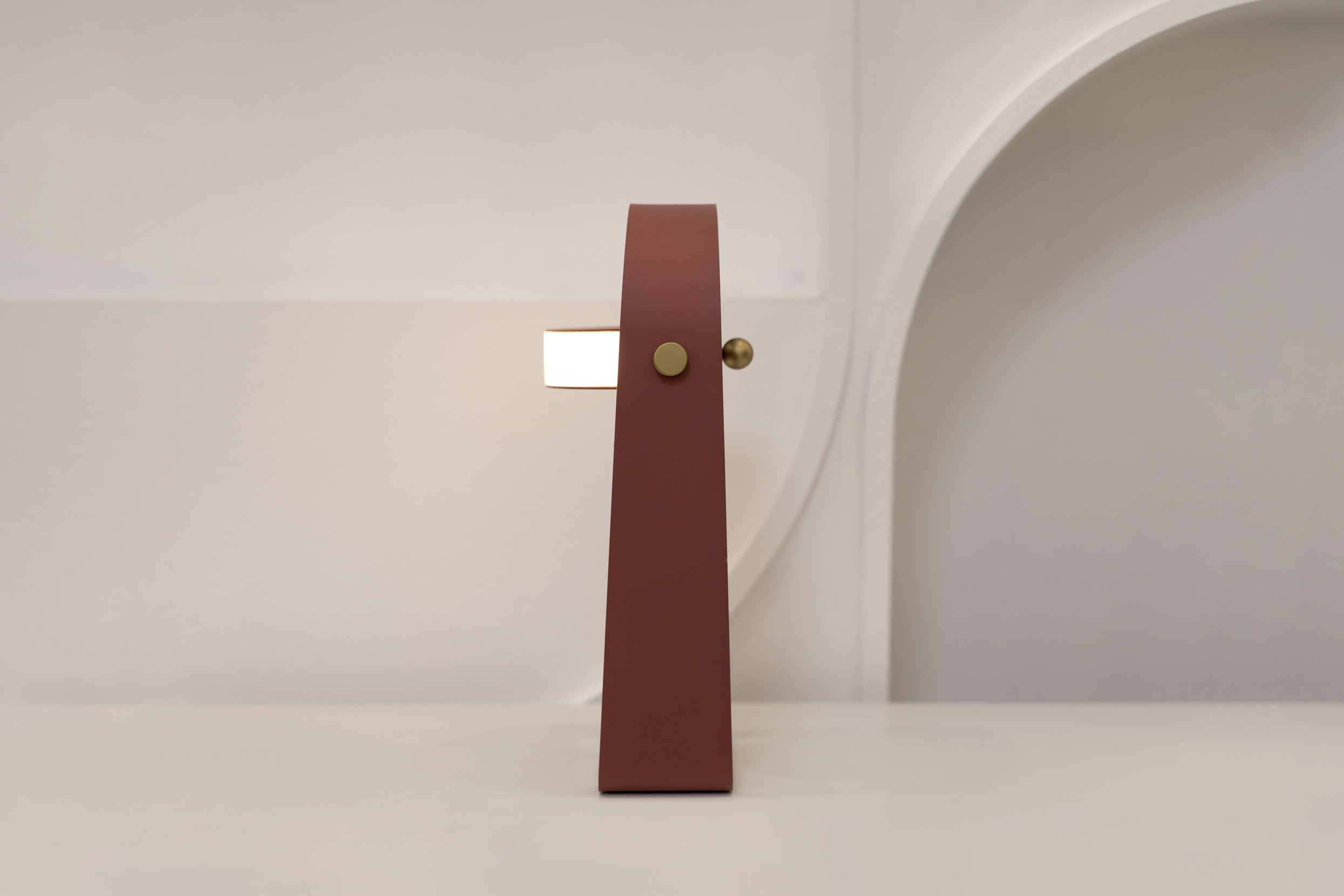 Night light，Touch adjustment，Handle，the moon and the stars，