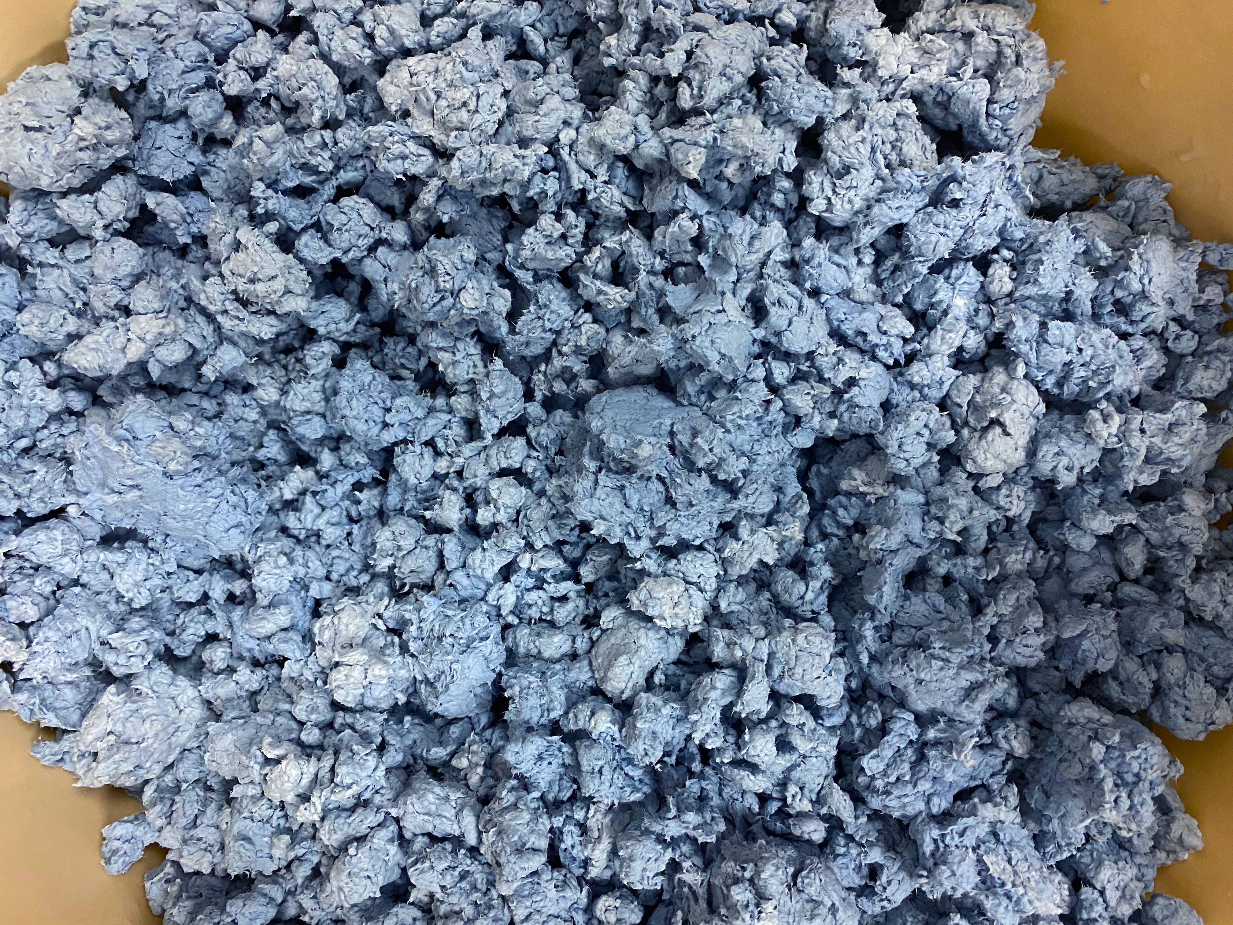 pulp，Traditional craft，Bluegrass，Blue dye，Plant dye，Environmental protection materials，