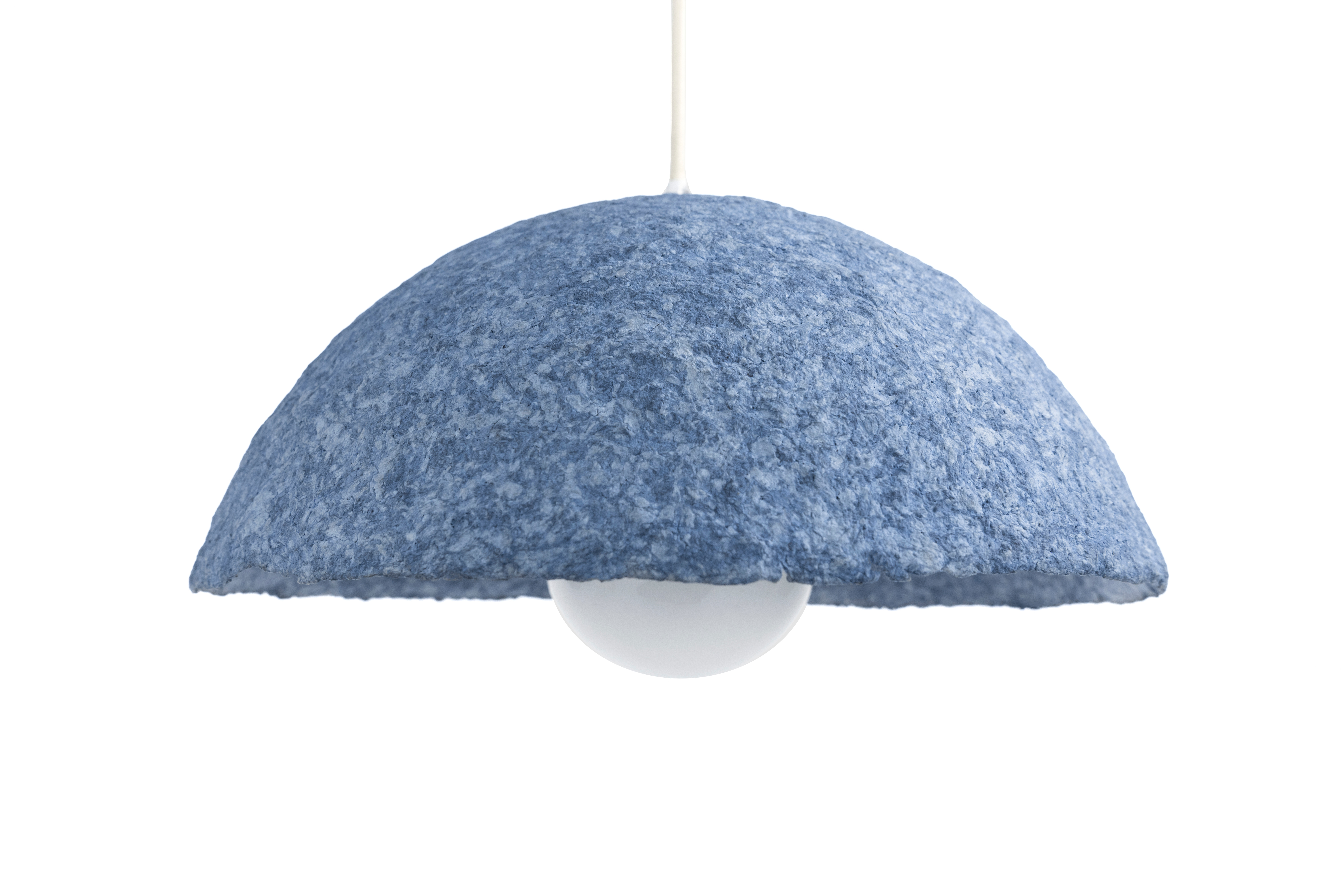 lamps and lanterns，Blue dye，Plant dye，Bluegrass，Traditional craft，Gradual change，Environmental protection materials，Cinnamon，