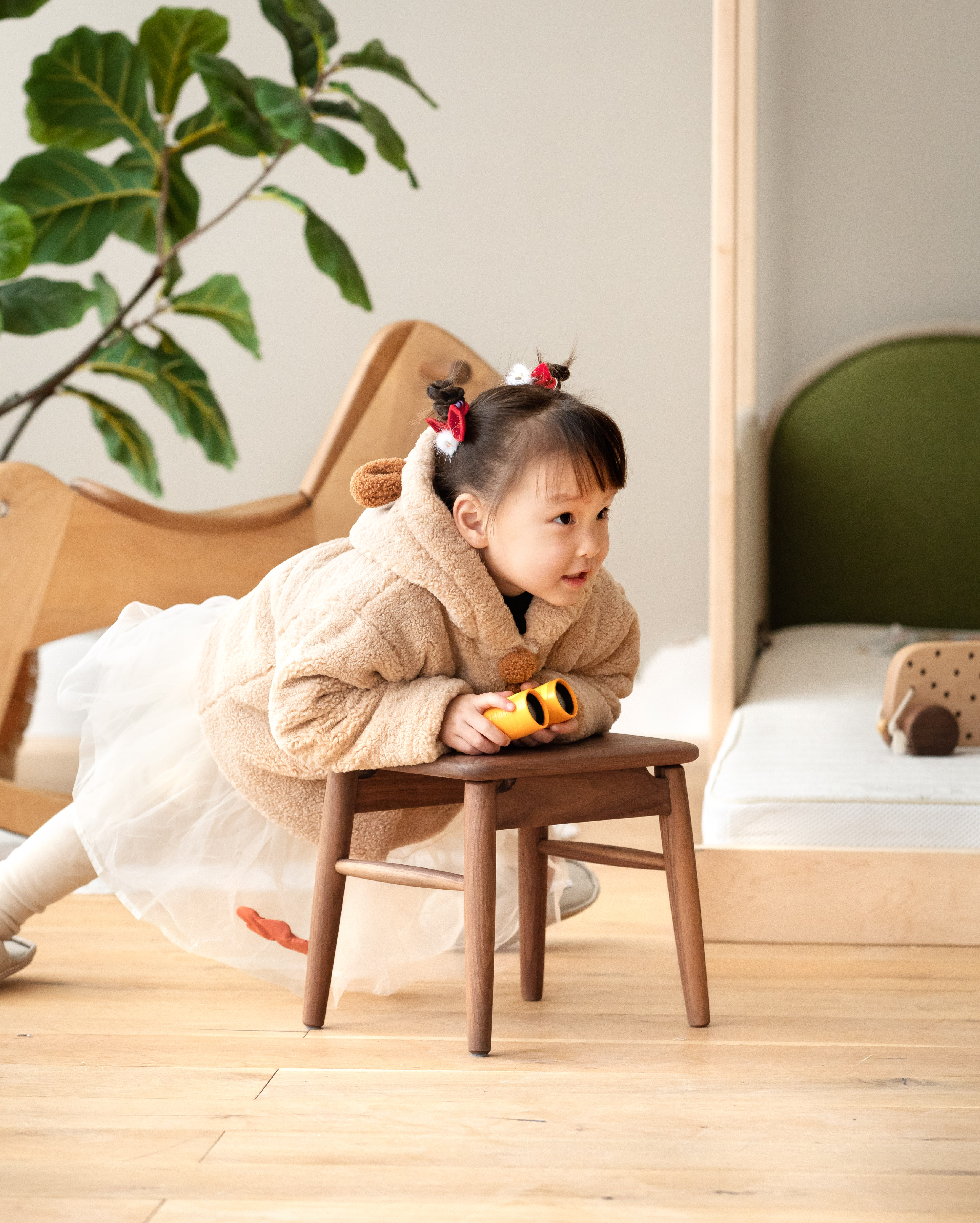 Solid wood furniture，furniture design ，product design，Peripheral design，