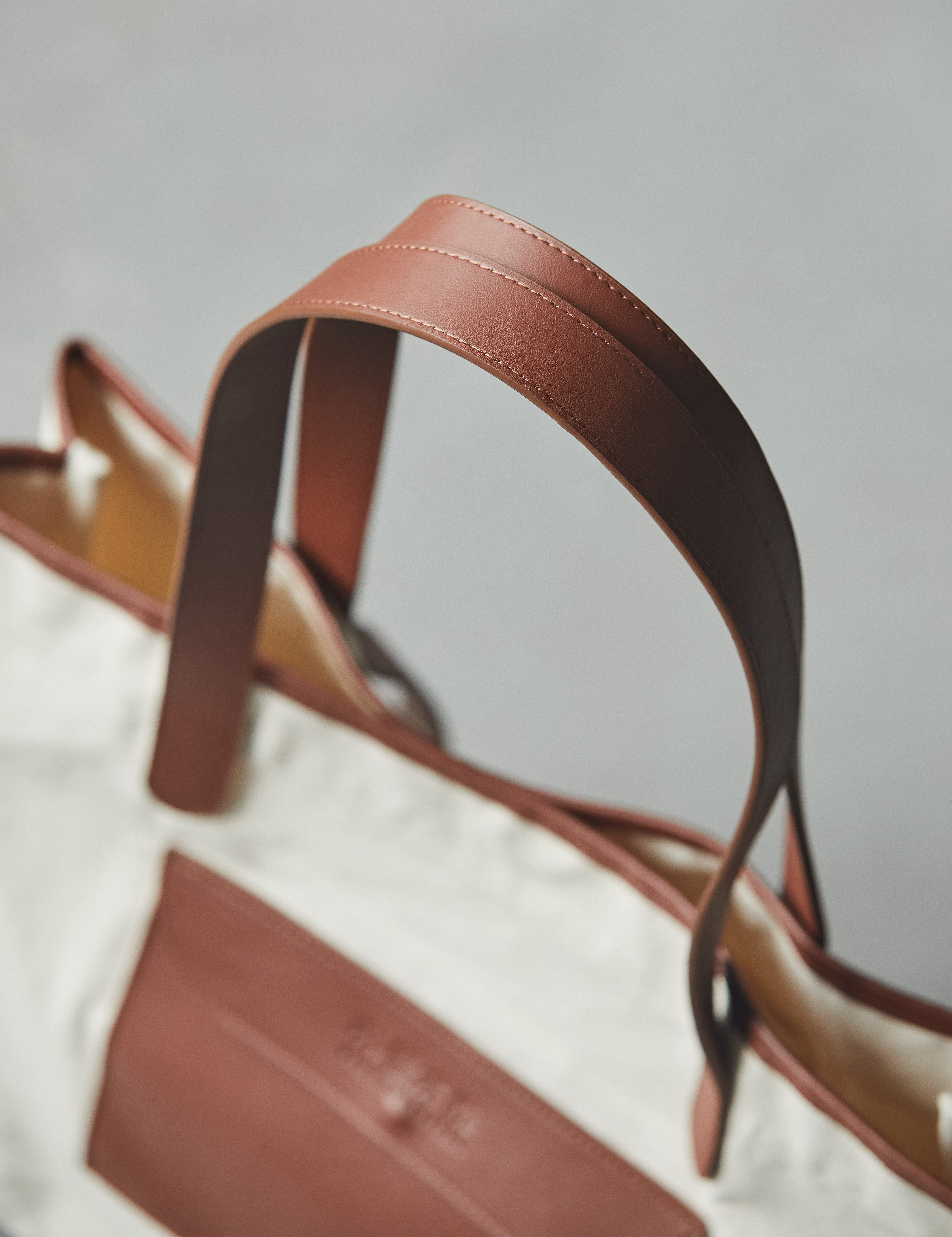 Solid wood furniture，furniture design ，product design，Peripheral design，