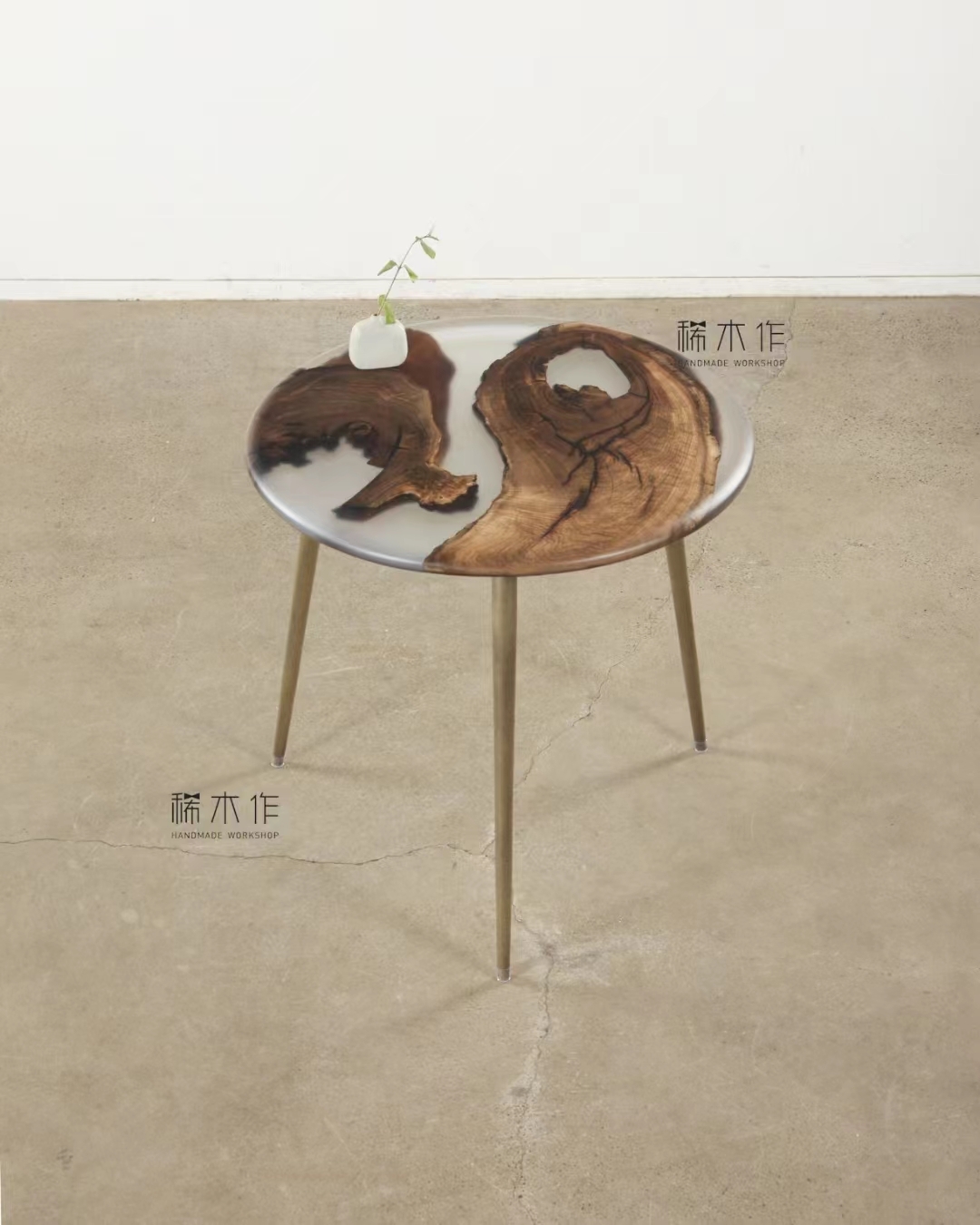 Solid wood furniture，