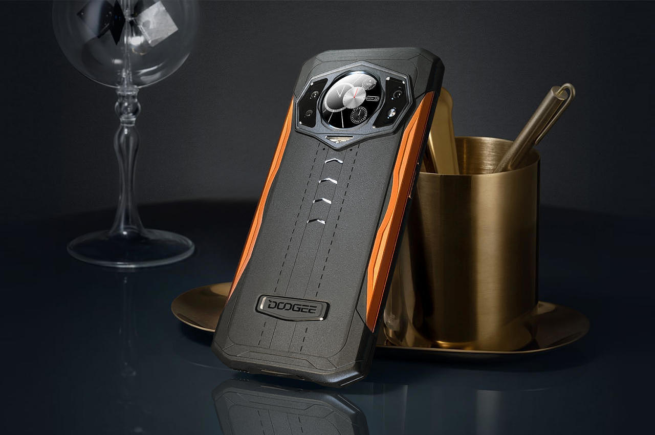 Intelligent mobile phone，strong，durable，