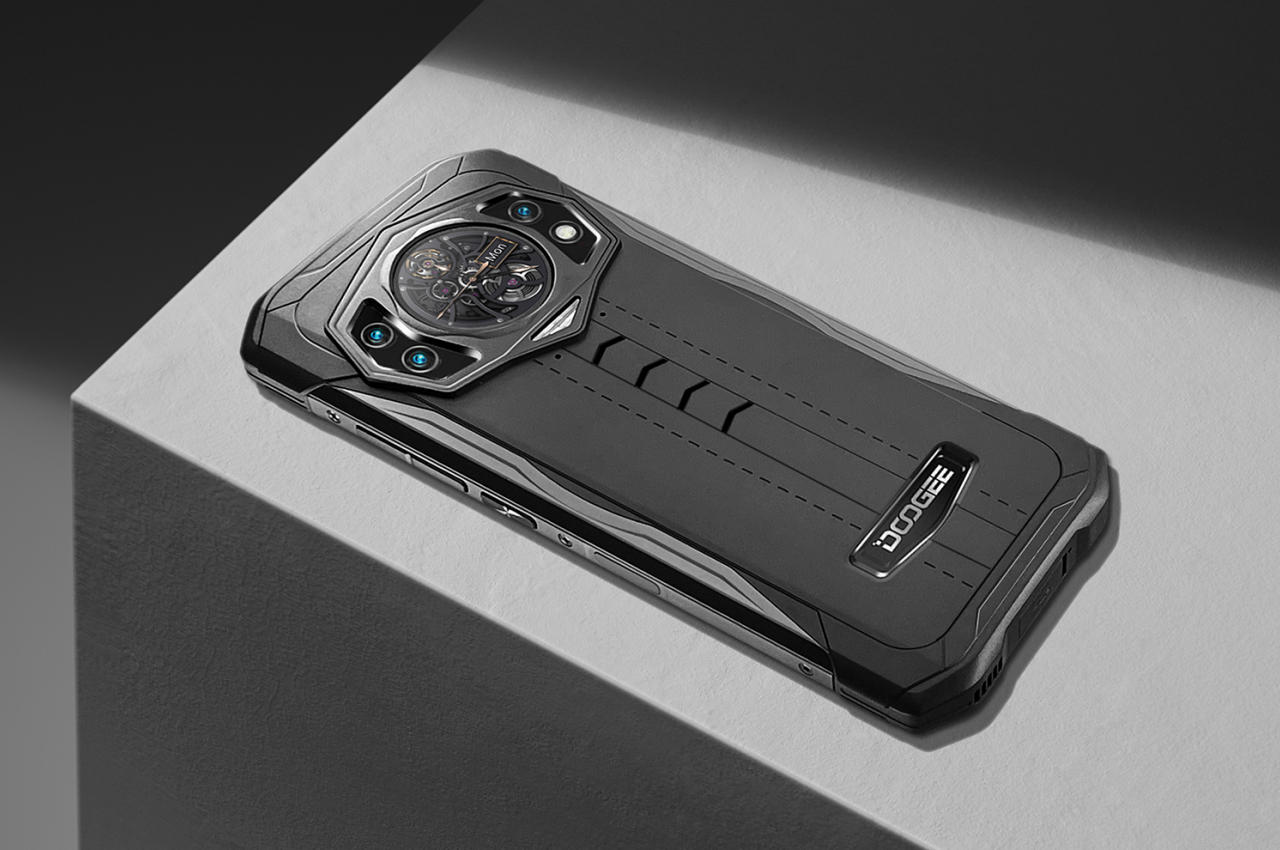 Intelligent mobile phone，strong，durable，