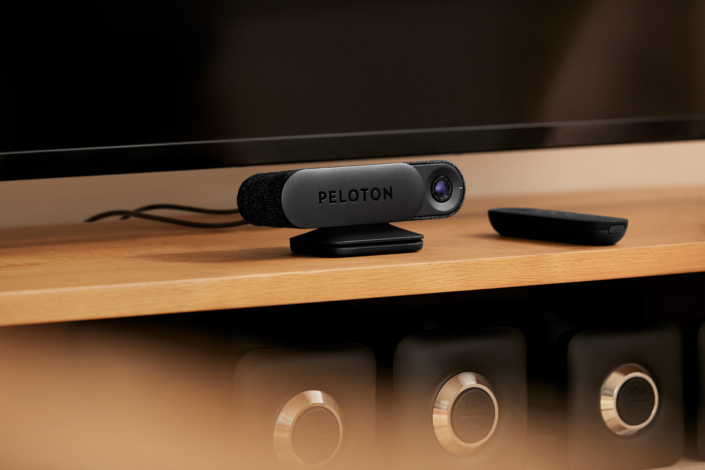 Peloton Guide，Bodybuilding，12 megapixels，Qualcom SOC，Voice control，