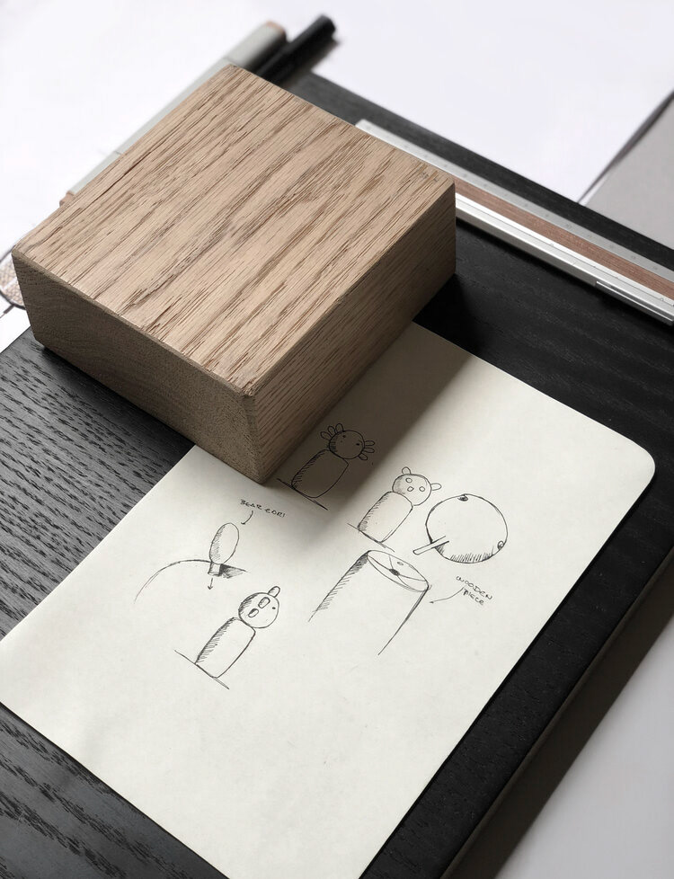 Fauna，oak，Walnut，