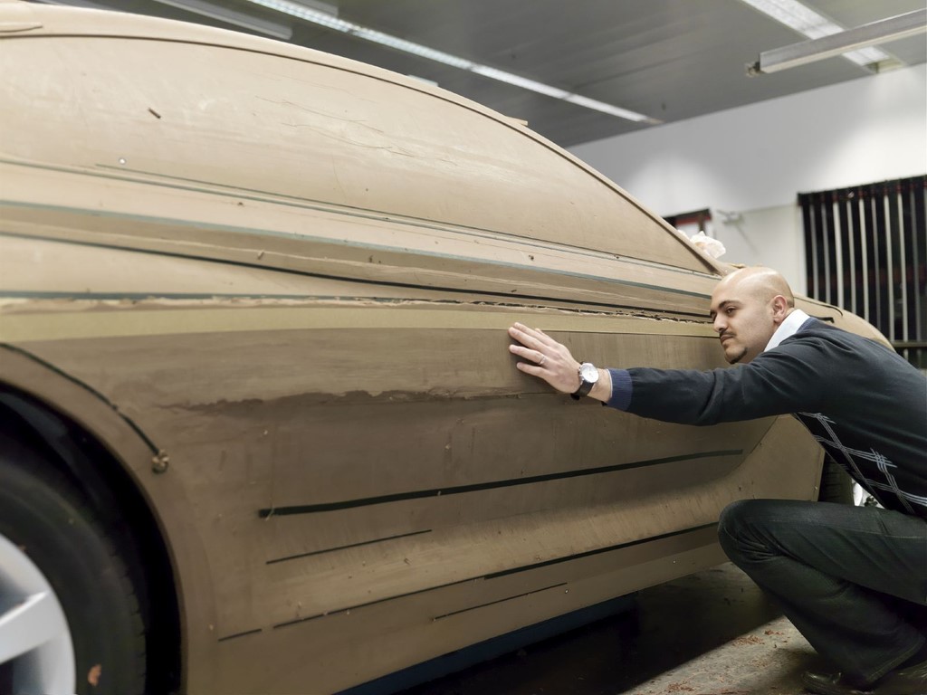 automobile，Oil sludge，Model，vehicle，