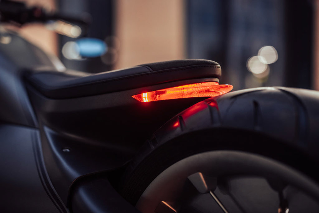 product design，Cruiser，Futurist，Motorcycle design，