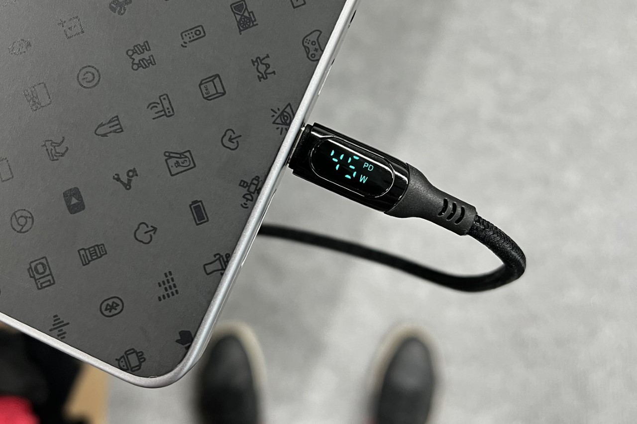 USB-C，Cable，intelligence，LED display，tool，