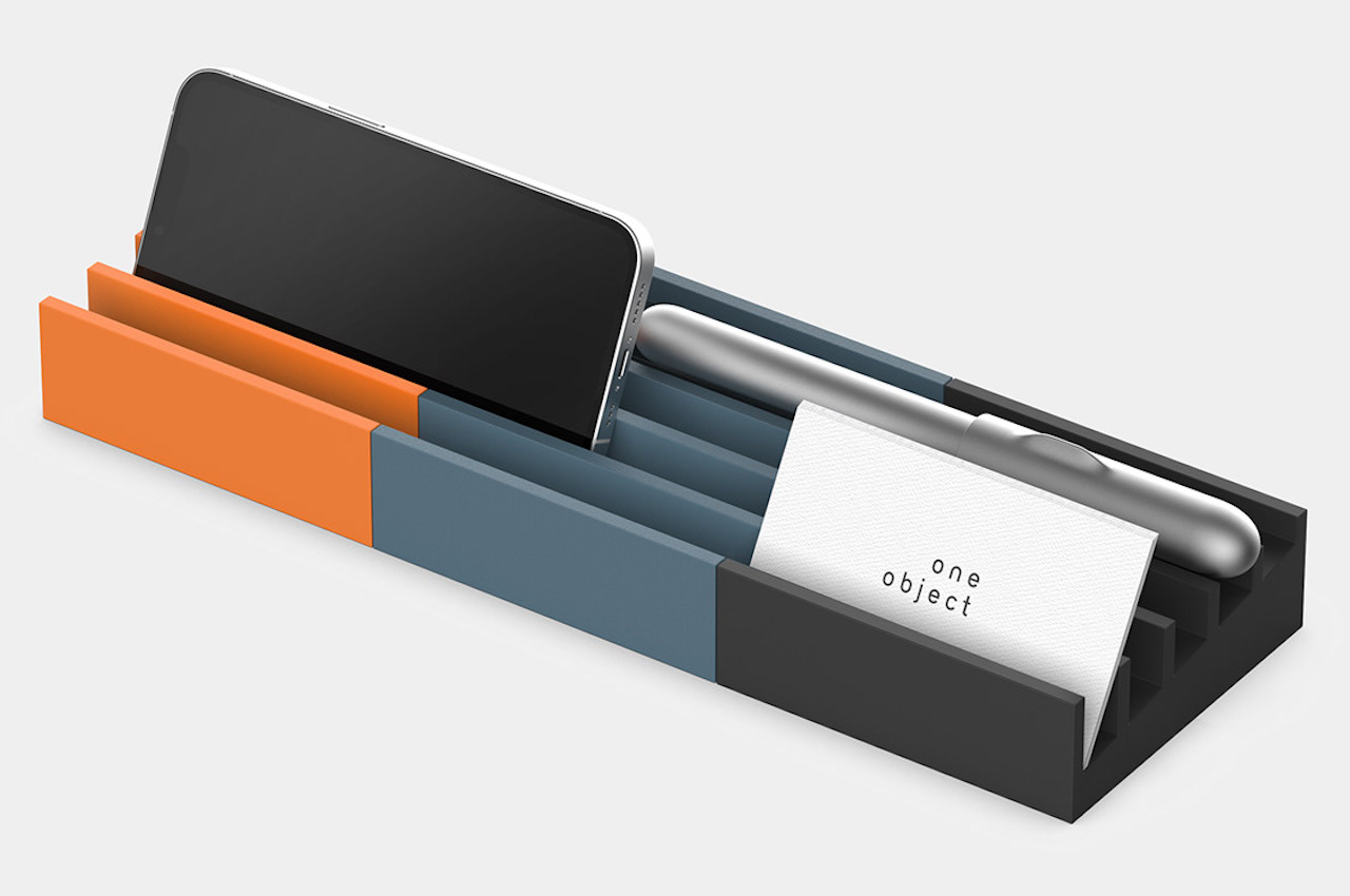 arrangement，to work in an office，slot ，Desktop storage，