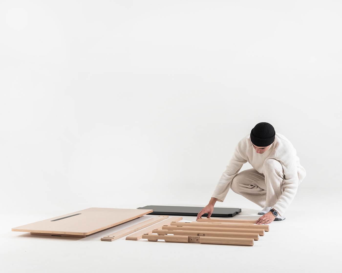 desk，to work in an office，Function table，