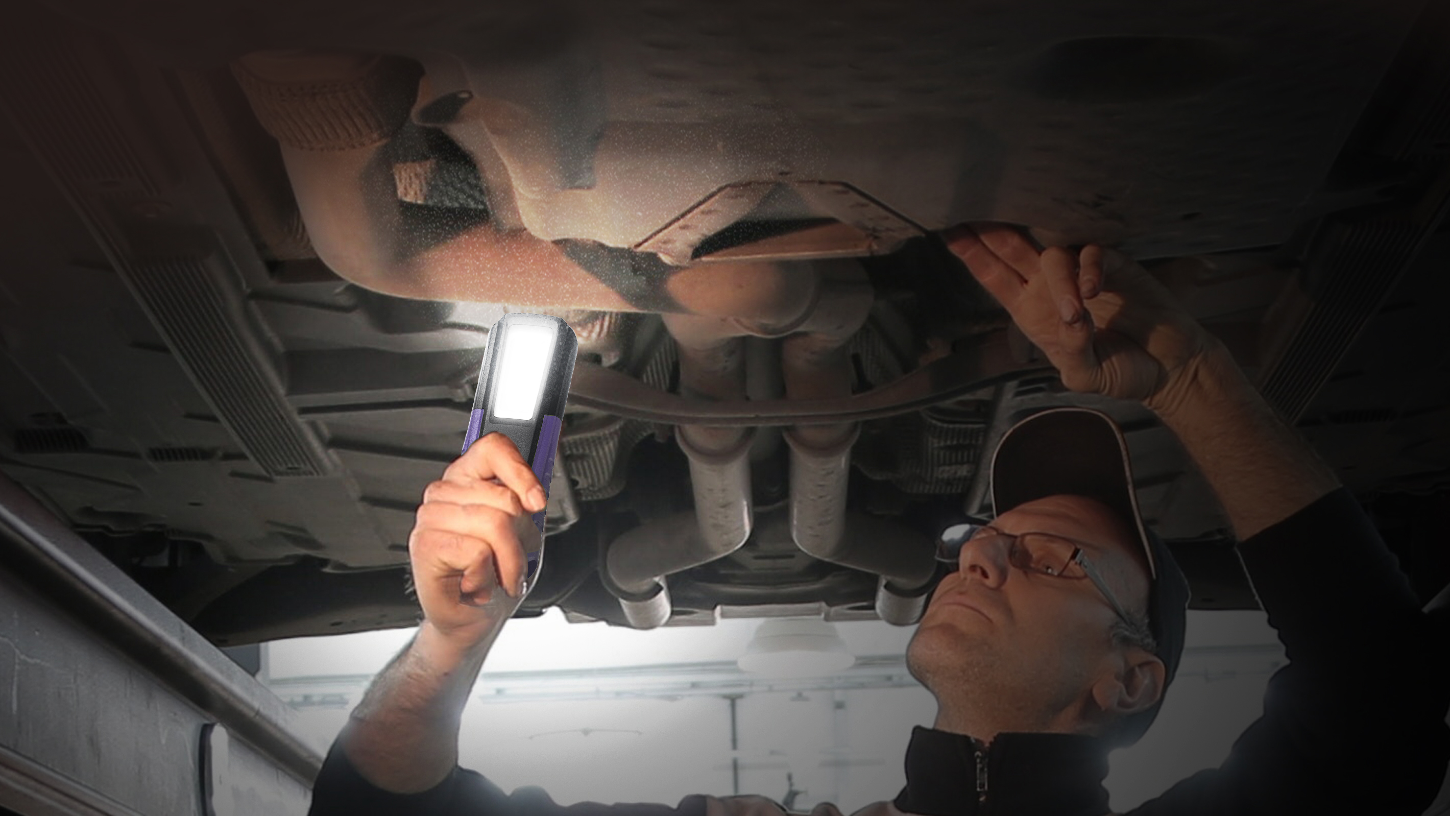 Work light，led，lighting，equipment，hold，tool，