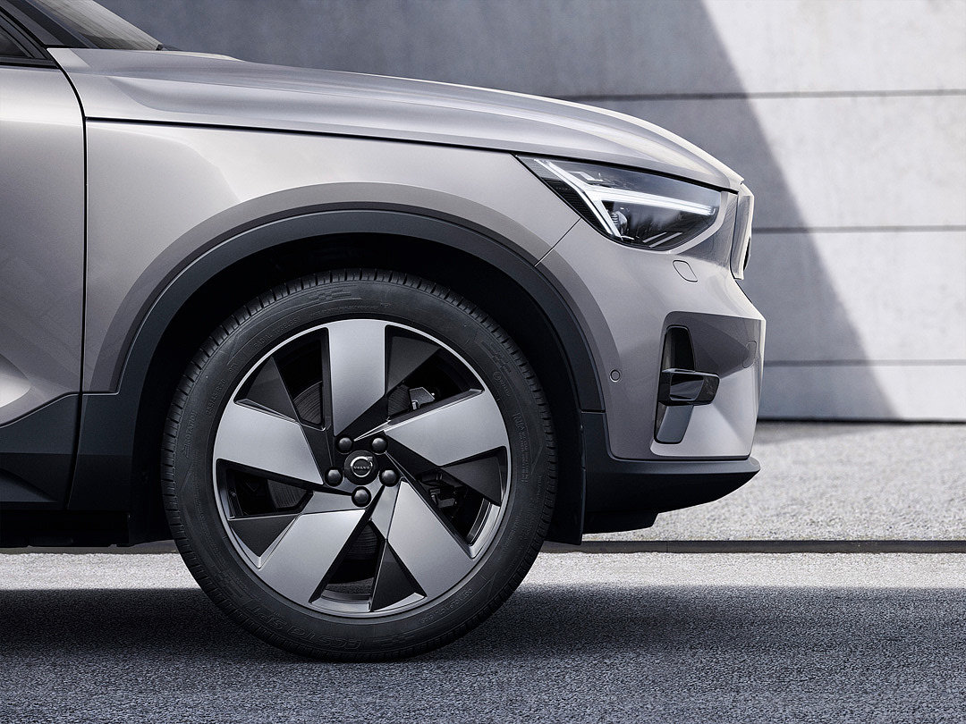 automobile，electric vehicle，