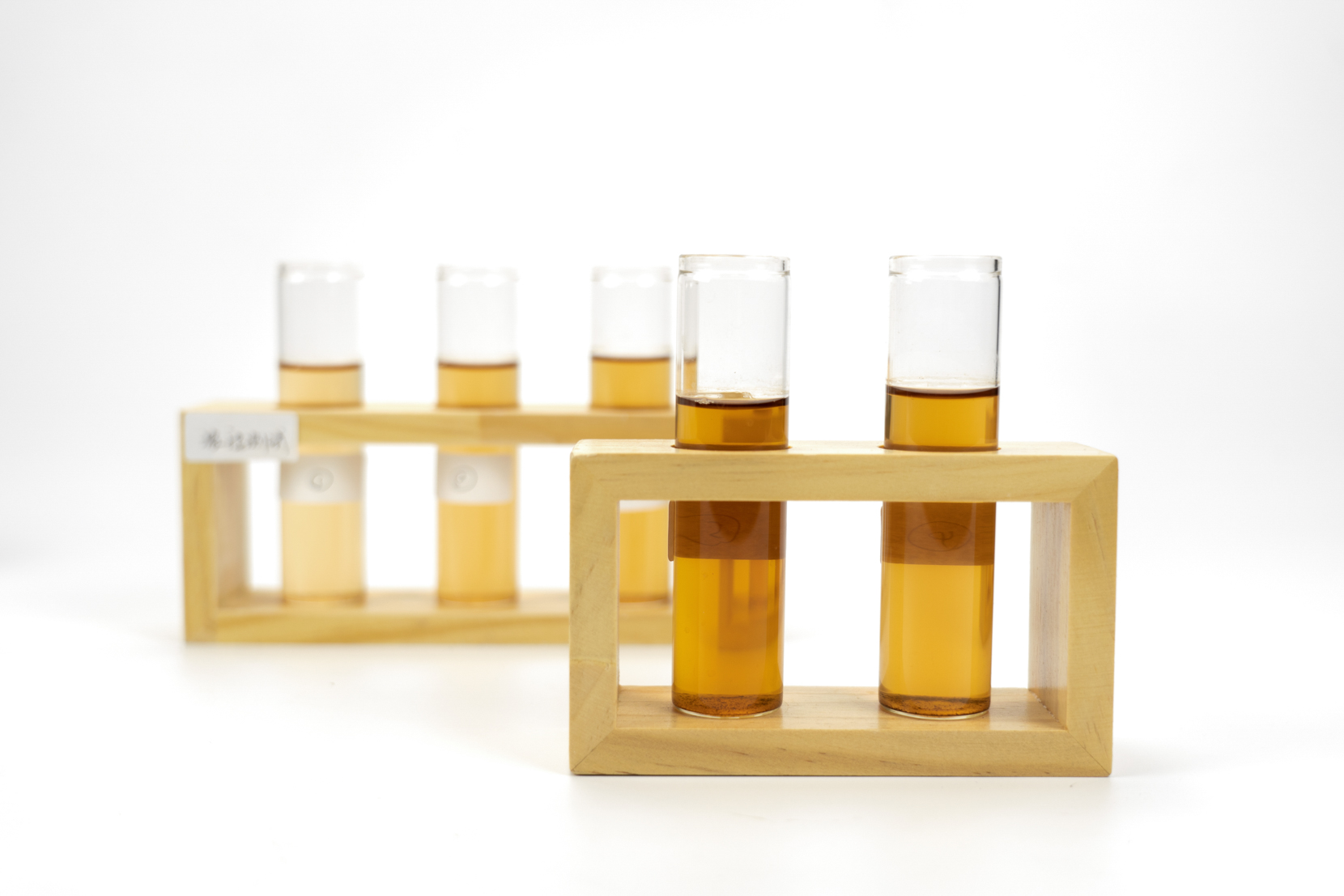 pulp，Traditional craft，Plant dye，Cinnamon，Environmental protection materials，Gradual change，