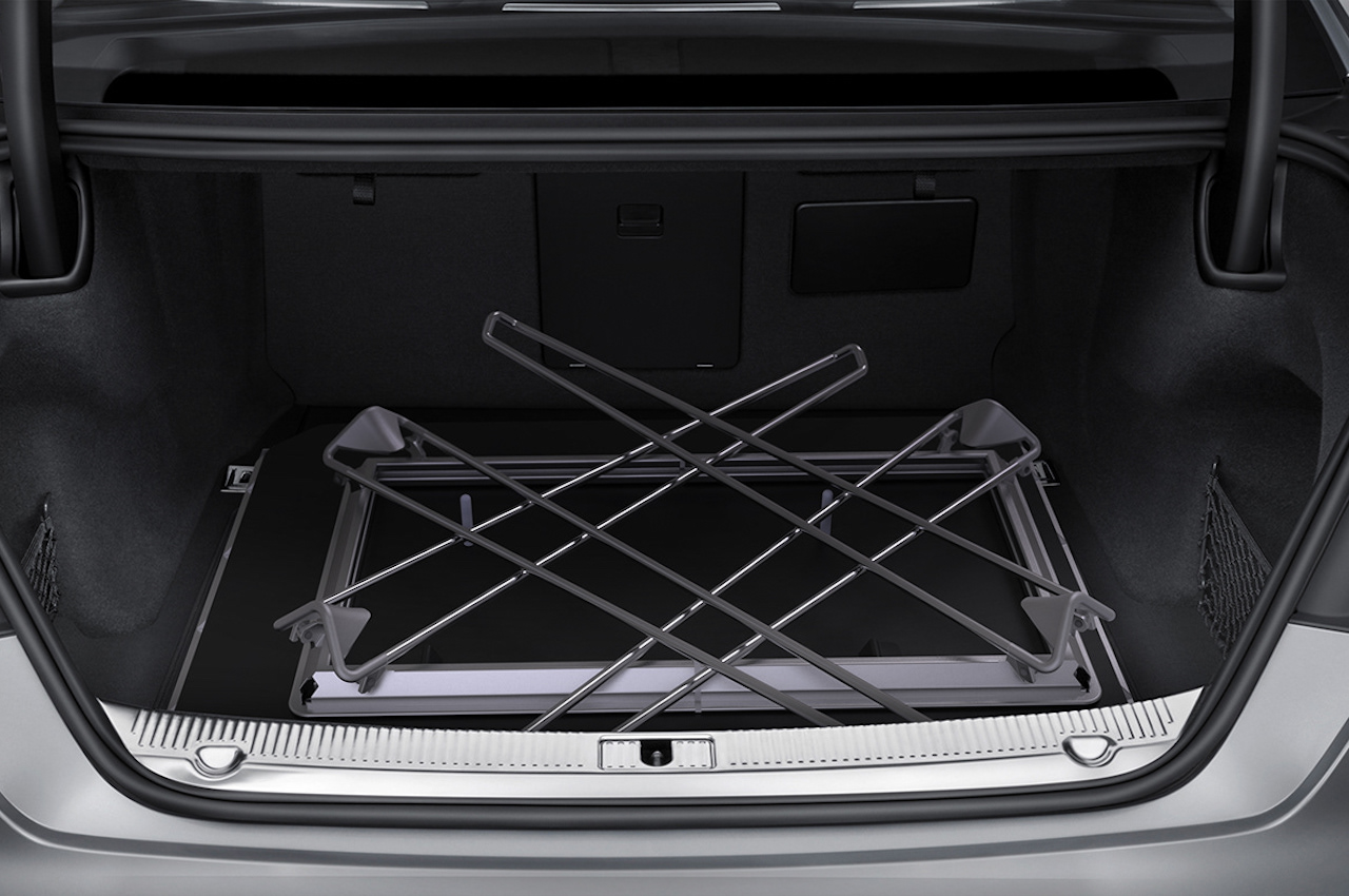 to work in an office，Simplicity，originality，