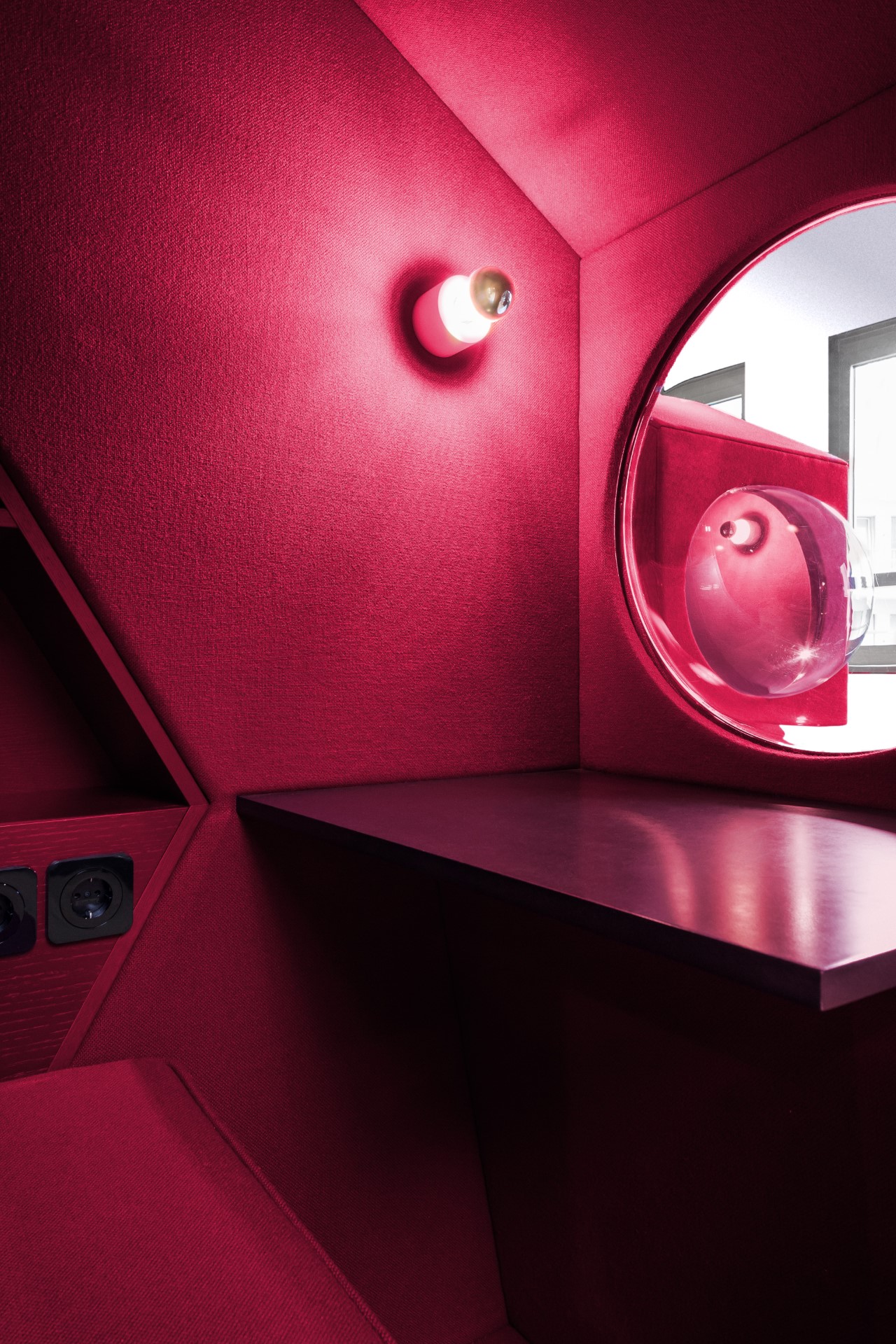 originality，Office appliances，Interior design，working space，