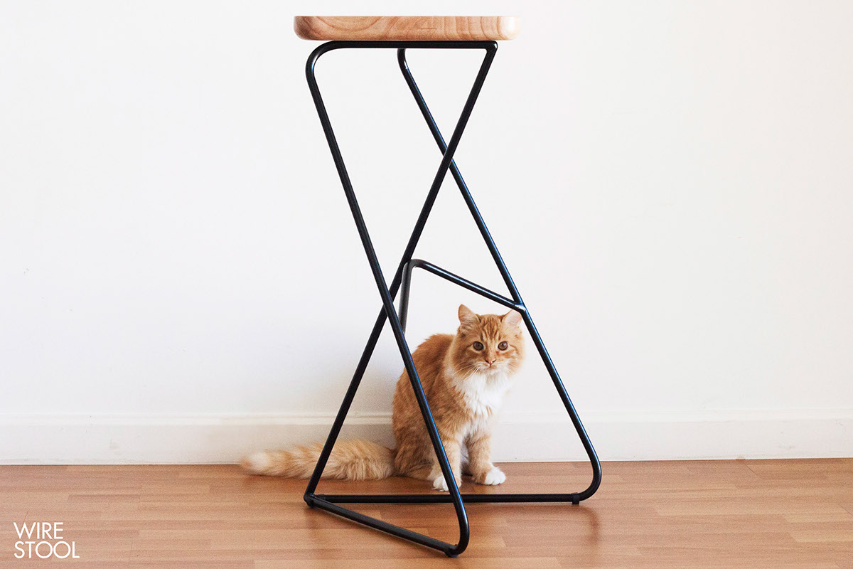 concise，clean，woodiness，furniture design ，stool，Metal，line，