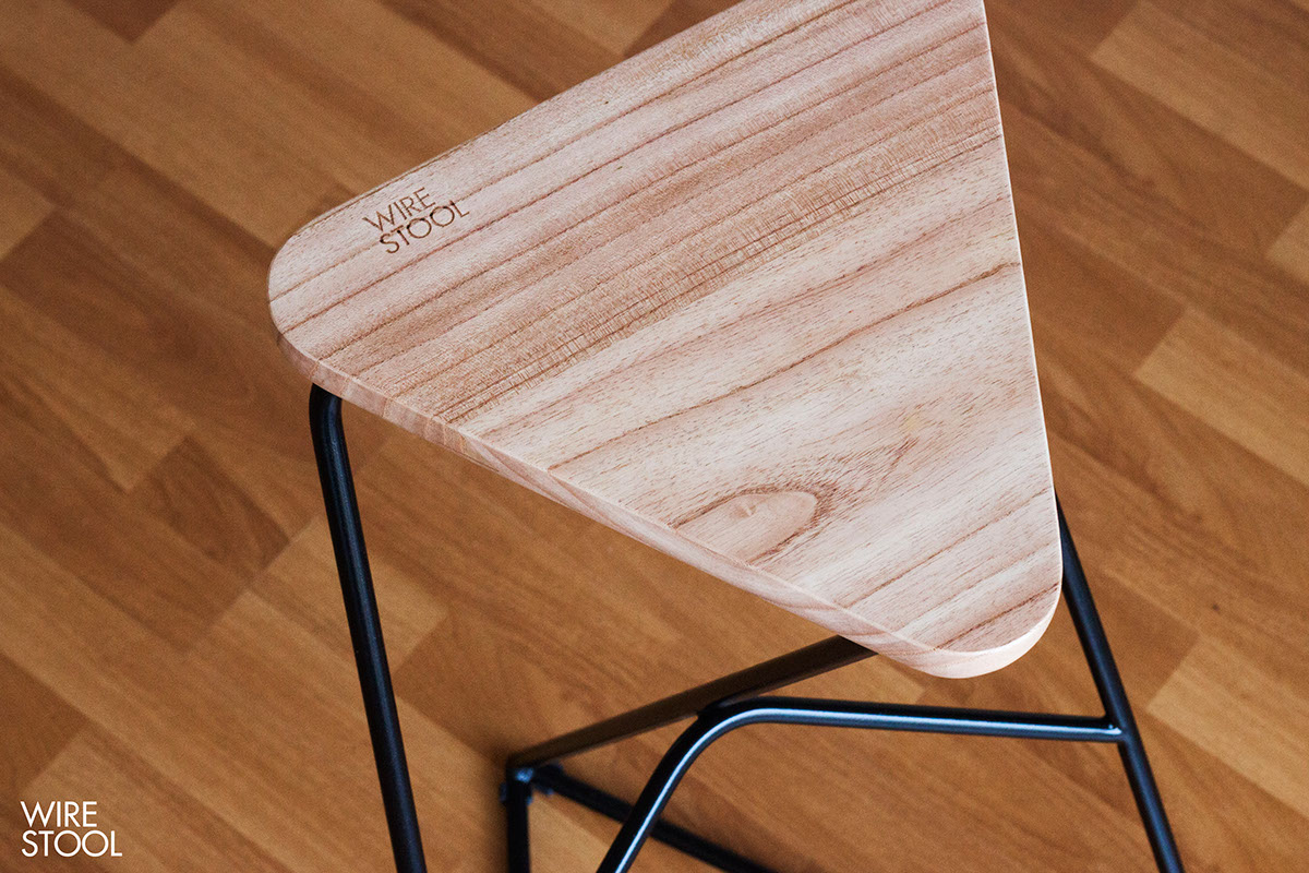 concise，clean，woodiness，furniture design ，stool，Metal，line，