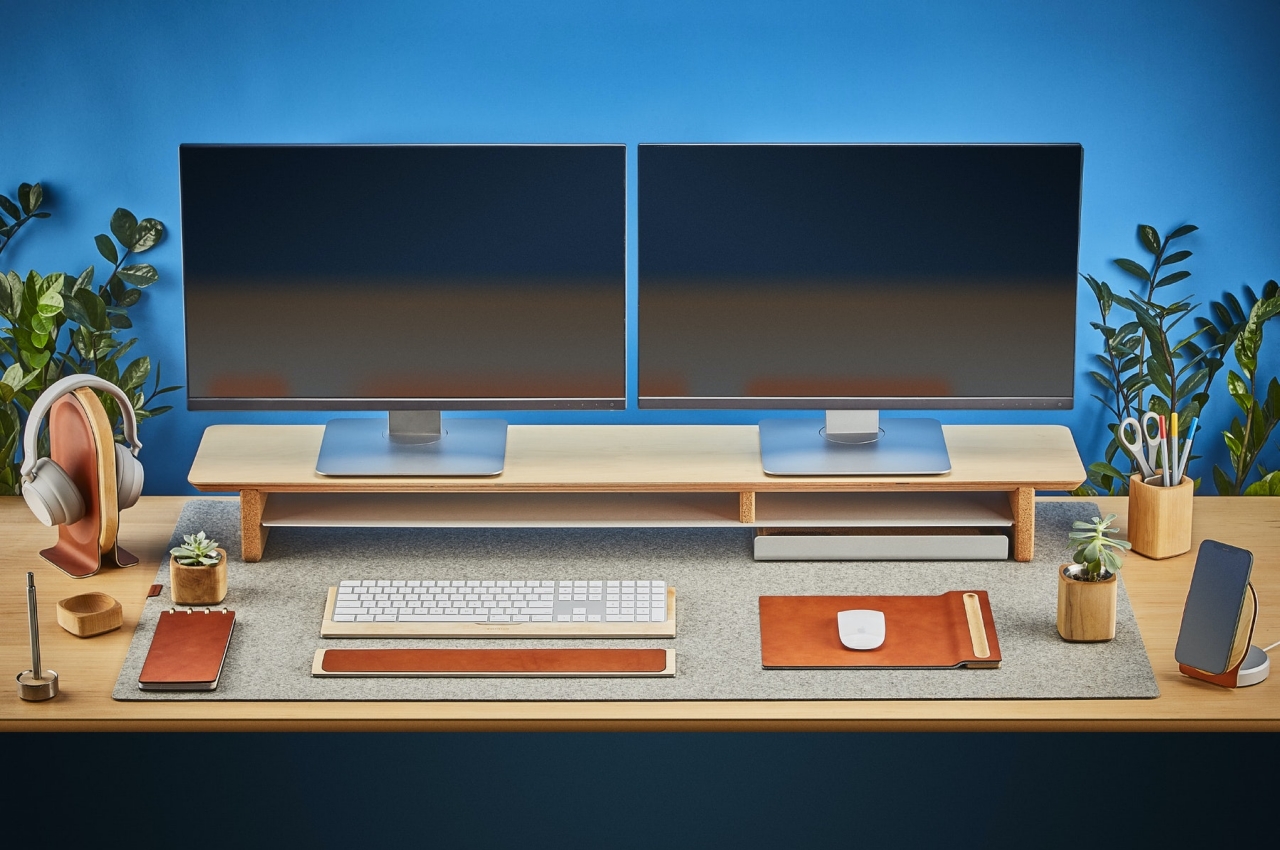 to work in an office，Simplicity，practical，