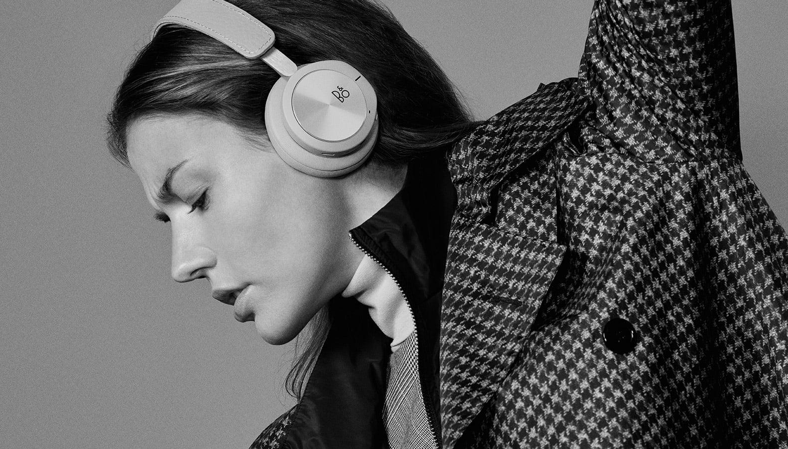 b&o，Anodic alumina，headset，Headwear，