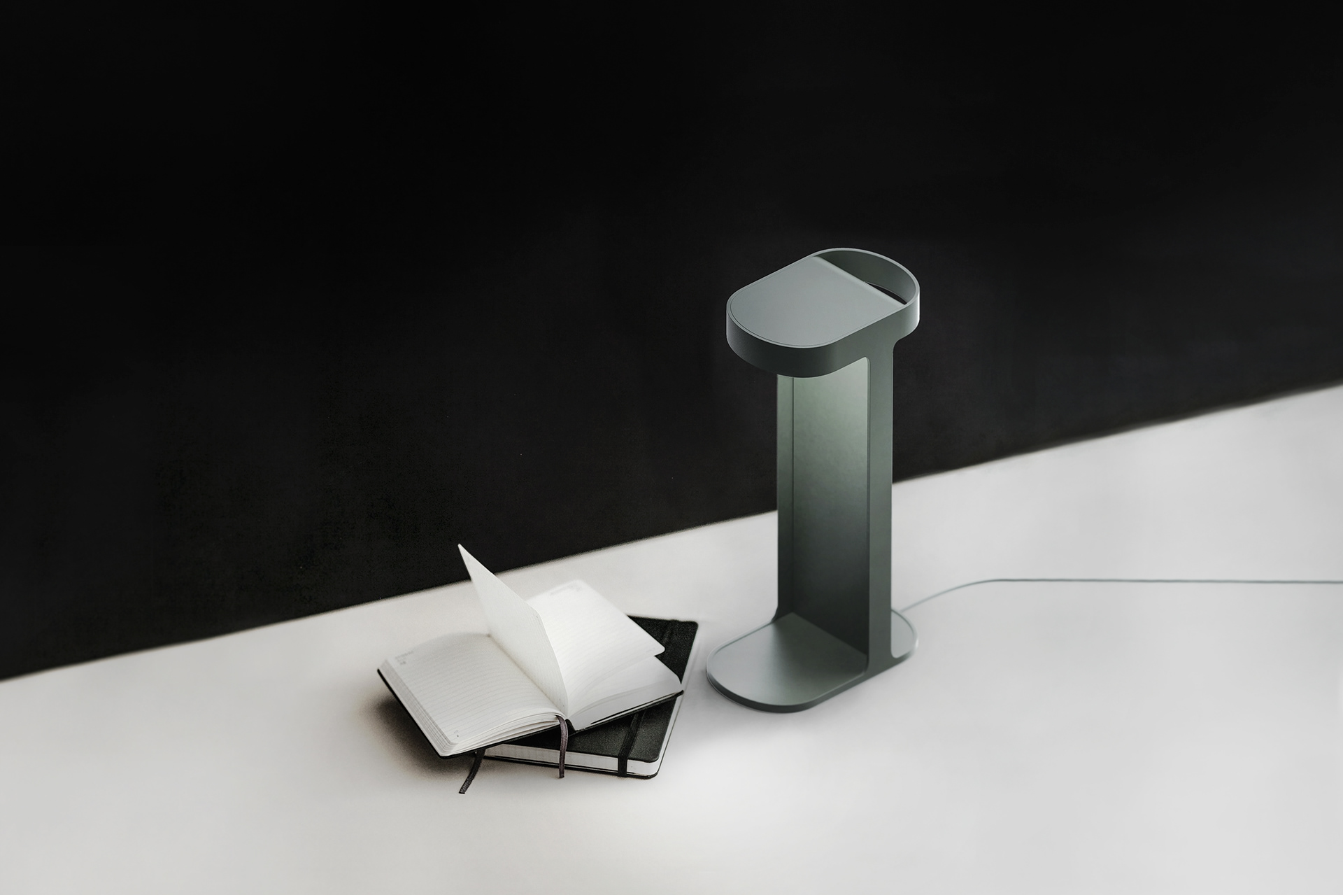 Desk lamp，practical，Simplicity，