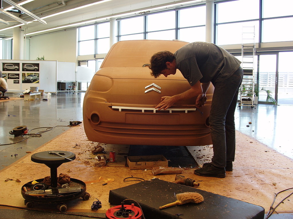 automobile，Oil sludge，Model，vehicle，