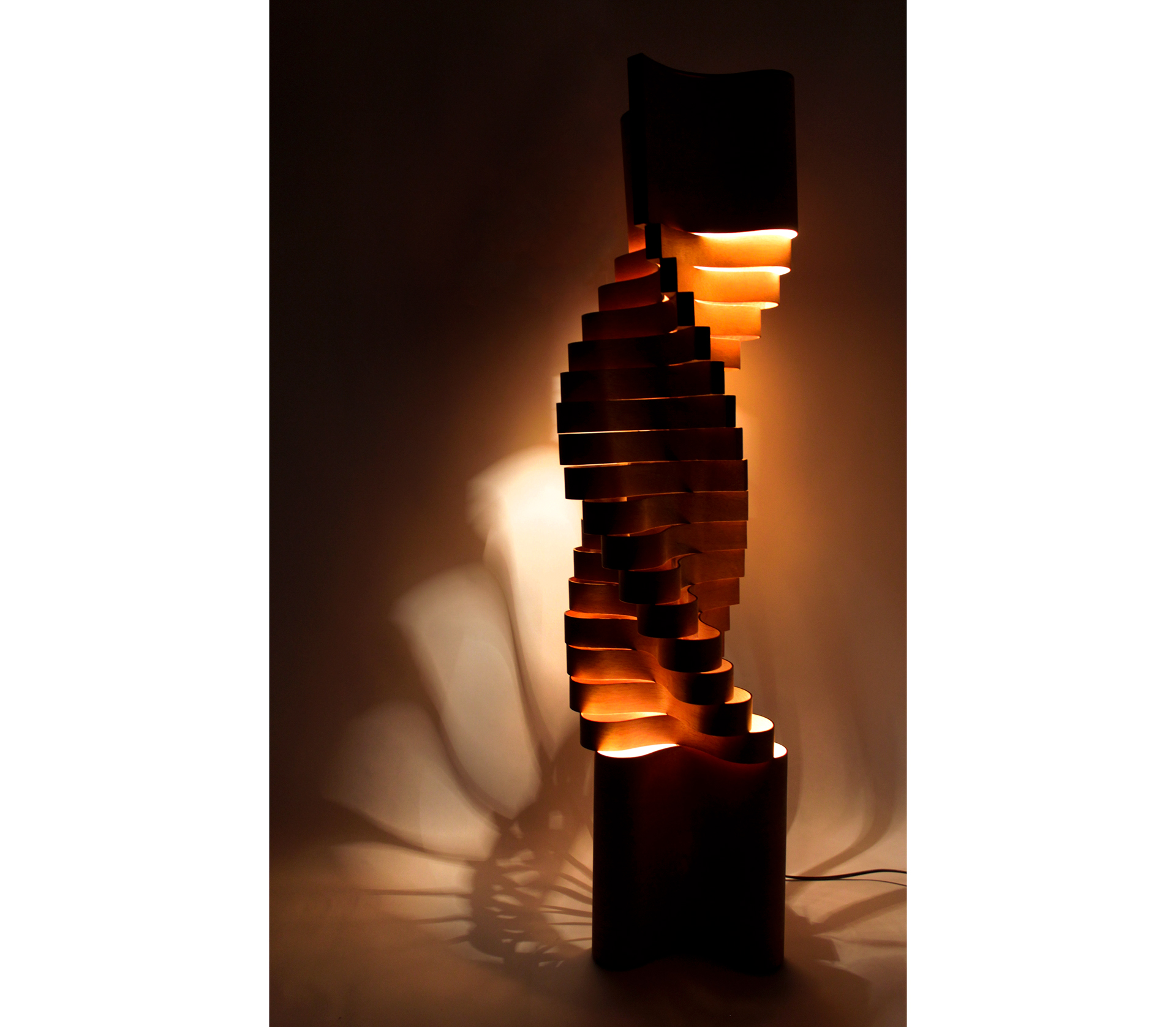 lamps and lanterns，lighting，emotion，Undulant，