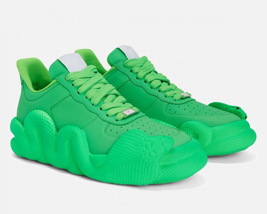 sneakers，green，fashion，Serpentine，luxury goods，