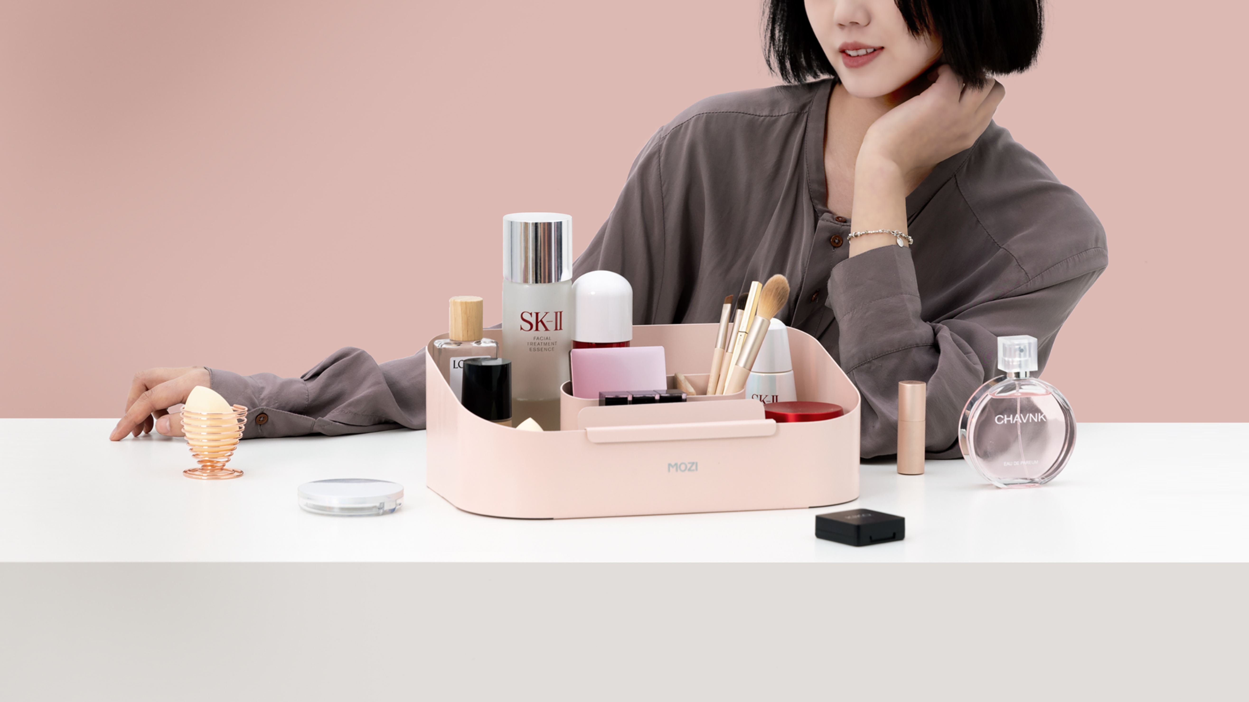 id，cmf，Product landing，E-commerce visual design，