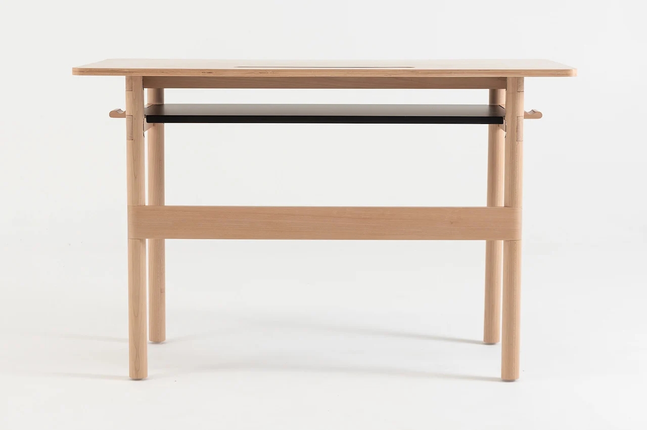 desk，furniture，Table，table，to work in an office，Design，industrial design，