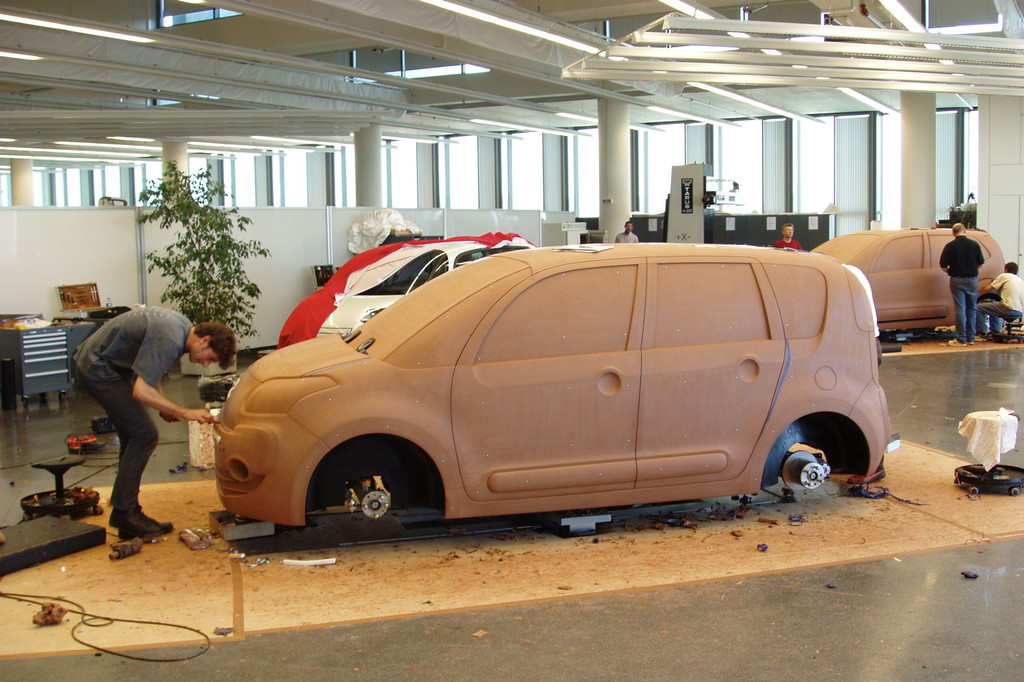 汽车油泥模型设计