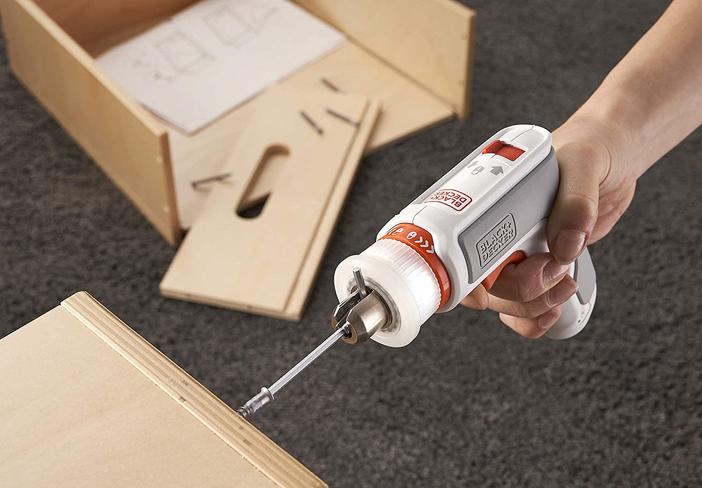 Josh Martland，Electric screwdriver，Flat packed furniture，BLACK+DECKER，Electric drill design，