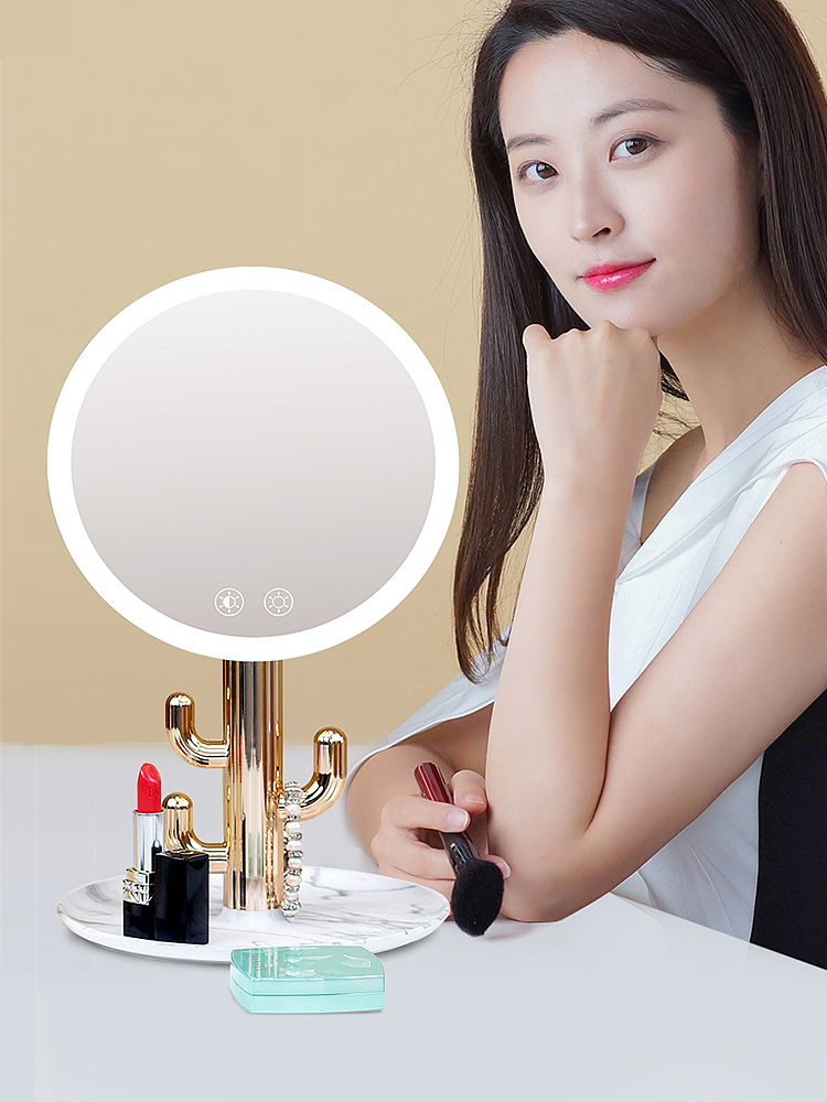 Beauty makeup blogger net red anchor fashion talent beauty makeup mirror，