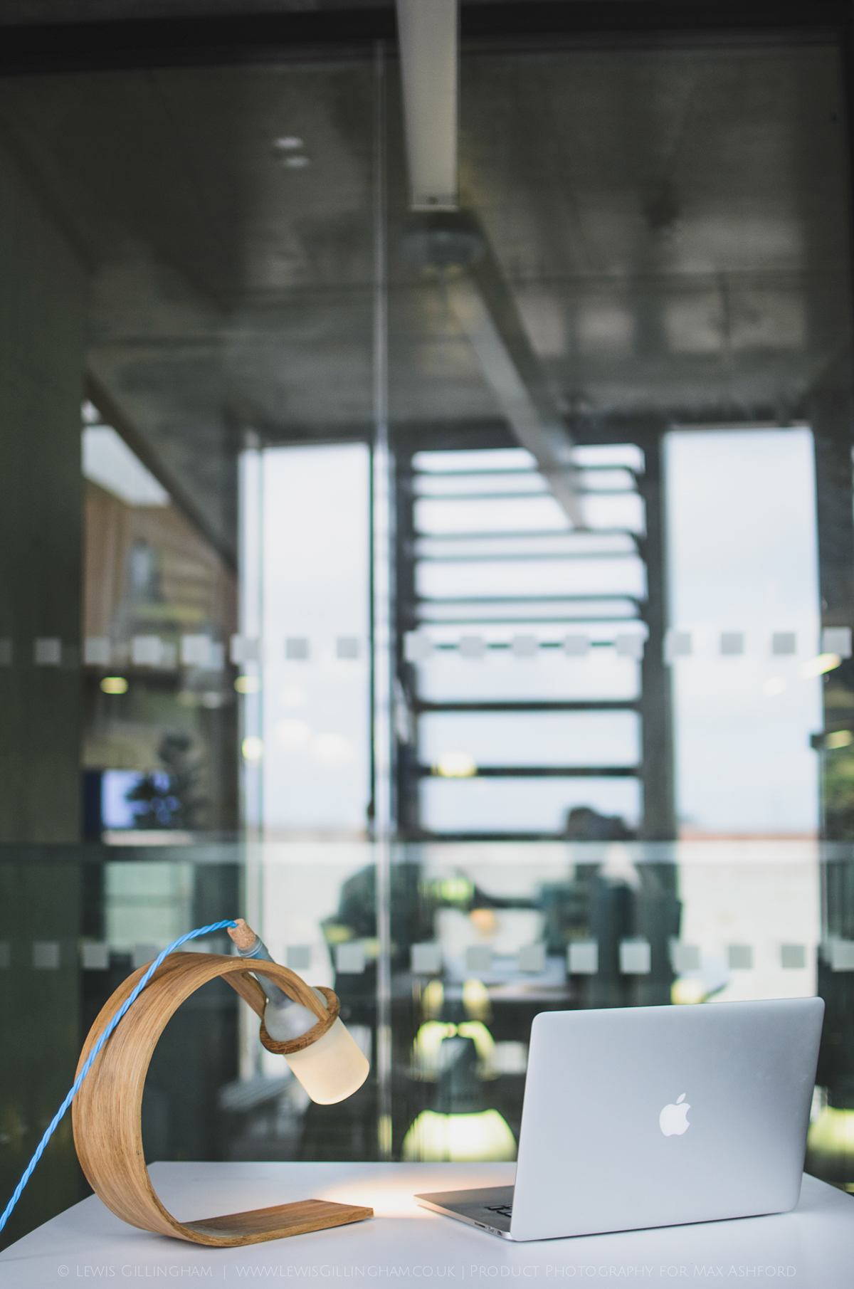 Quercus，Desk lamp，environment protection，product design，