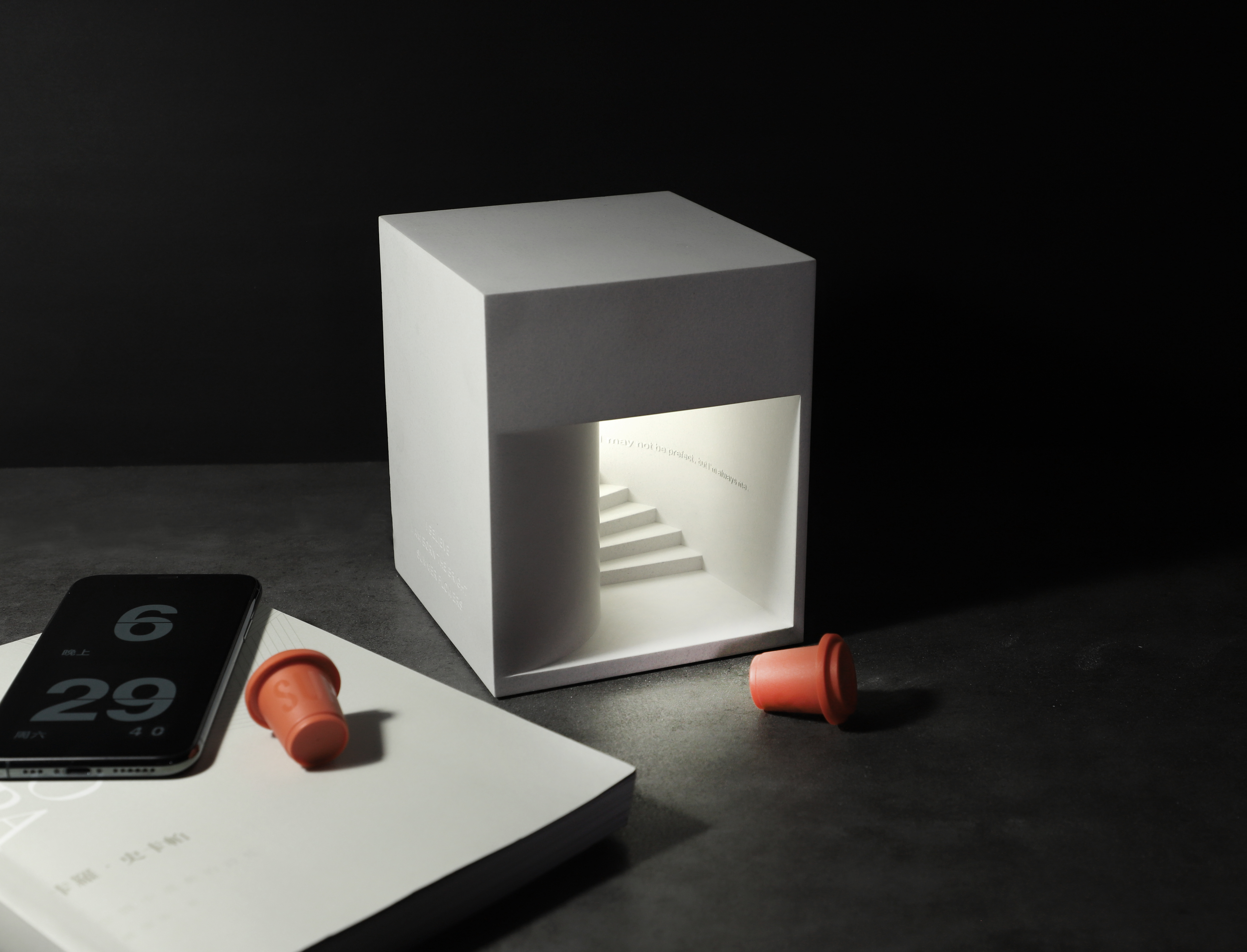 Several degrees of gray，Night light，Concrete night light，