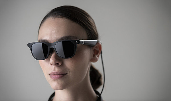 Smart/Glasses/Entertainment，