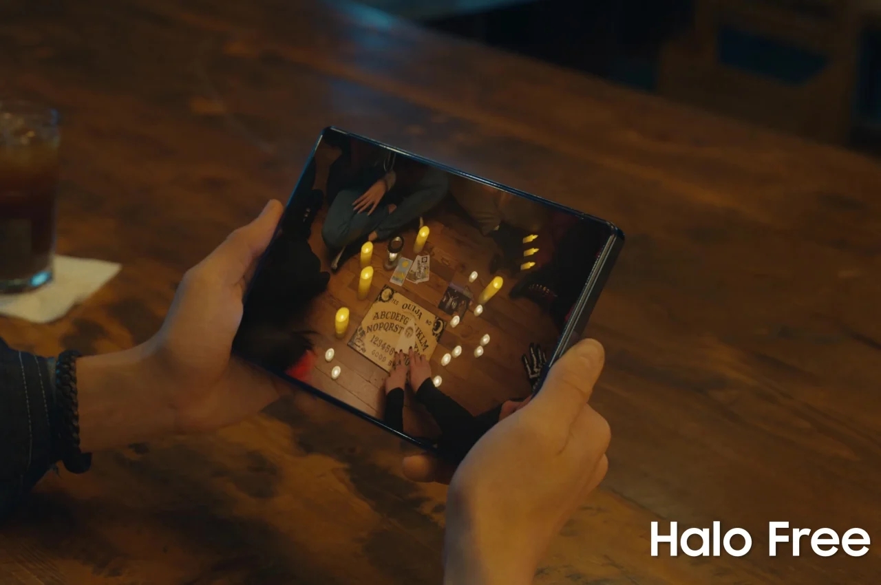 monitor，Samsung，Foldable，product design，Foldable screen，Samsung mobile phone，tablet PC，electronic product，