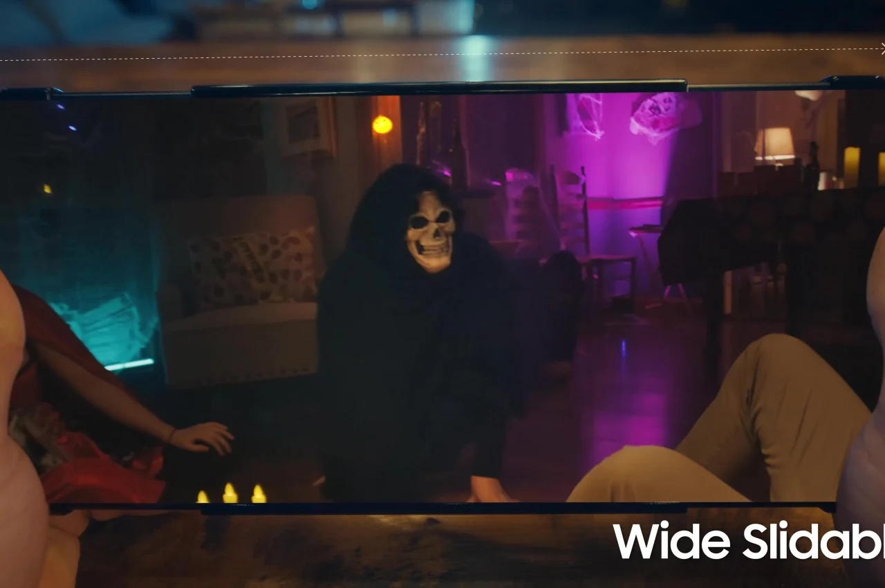 monitor，Samsung，Foldable，product design，Foldable screen，Samsung mobile phone，tablet PC，electronic product，