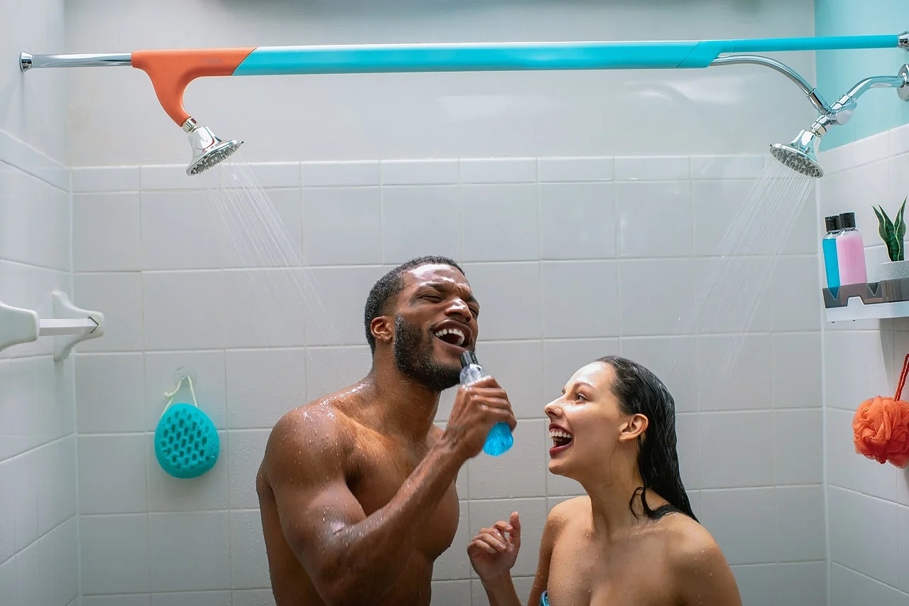 Shower head，Shower Room，take a shower，bathroom，shower，industrial design，Design，